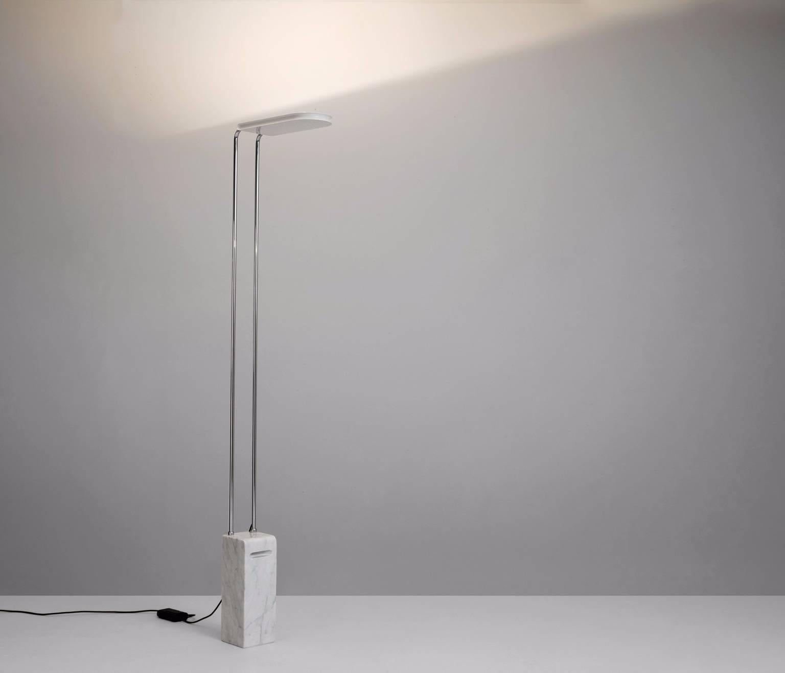 Floor lamp 'Gesto Terra' in marble, steel and acrylic, Italy, 1974. 

Elegant floor lamp with marble base. The frame is from tubular steel. This is an uplight, which means the lux is on the upside of the lamp. In this way the halogen light gets