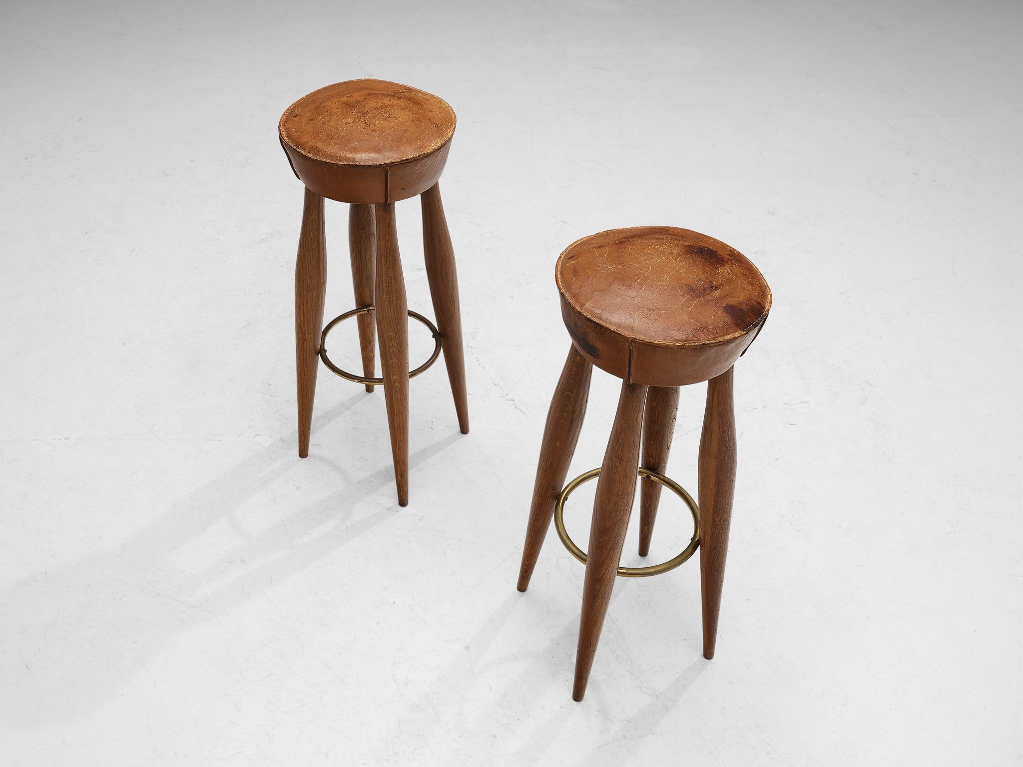 Italian Stools in Oak and Cognac Leather In Good Condition For Sale In Waalwijk, NL