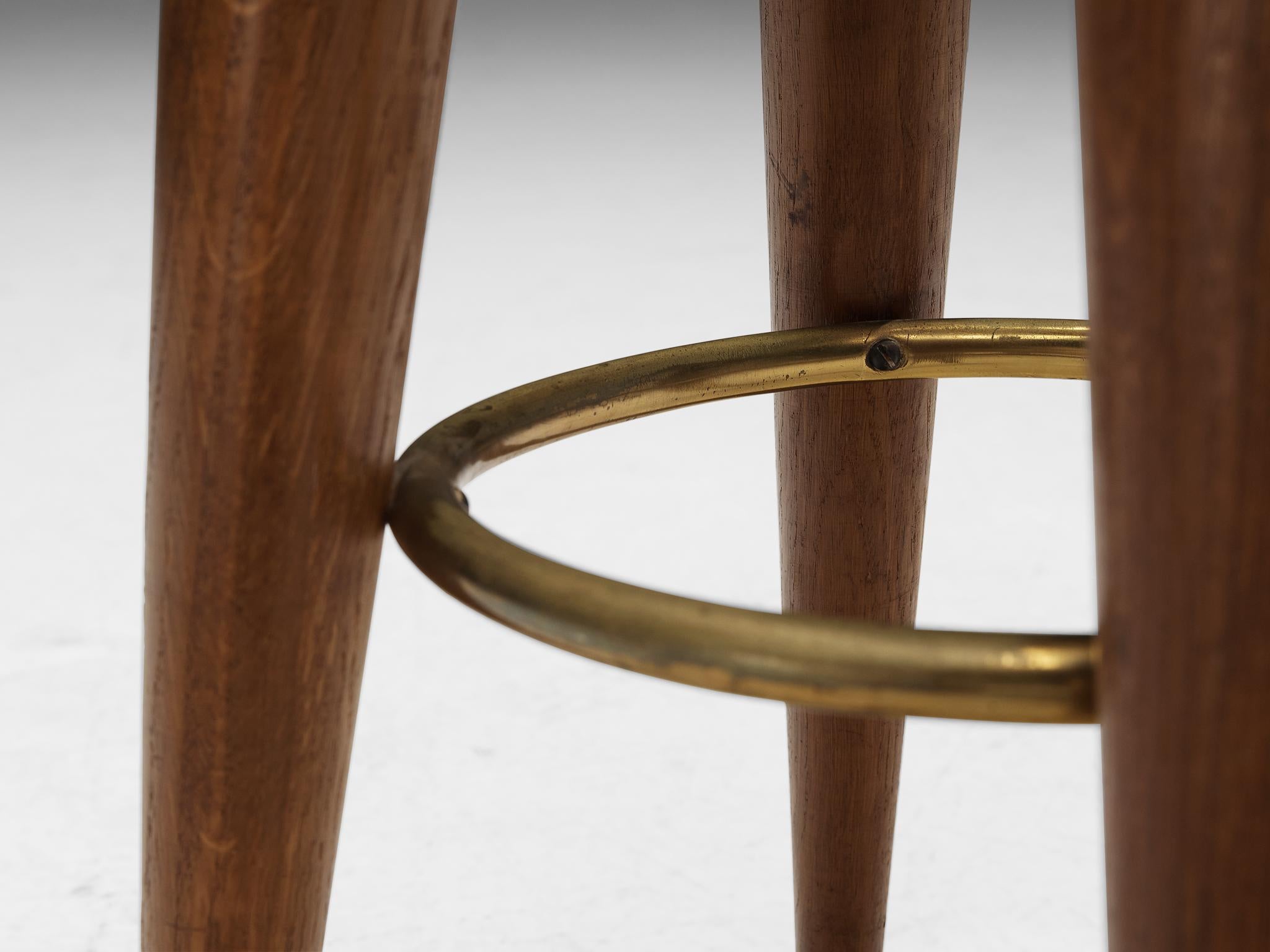 Italian Stools in Oak and Cognac Leather For Sale 2