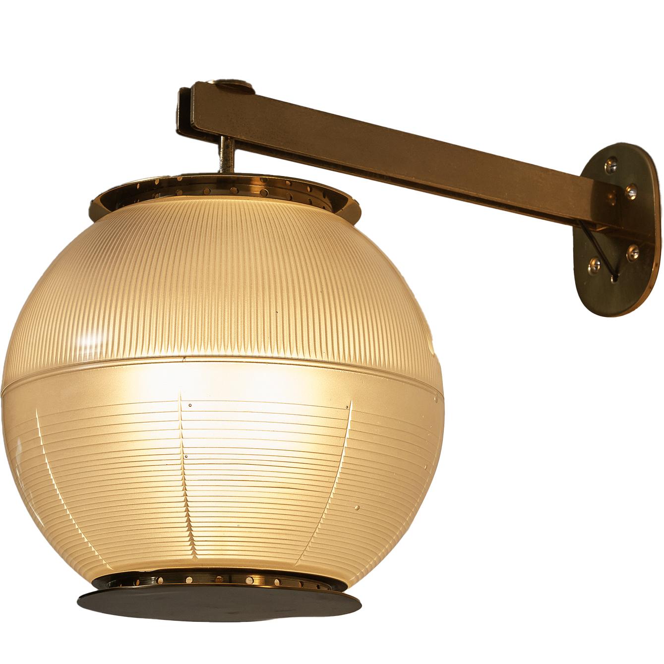 Ignazio Gardella for Azucena 'Doppio Vetro' Wall Light in Glass and Brass For Sale