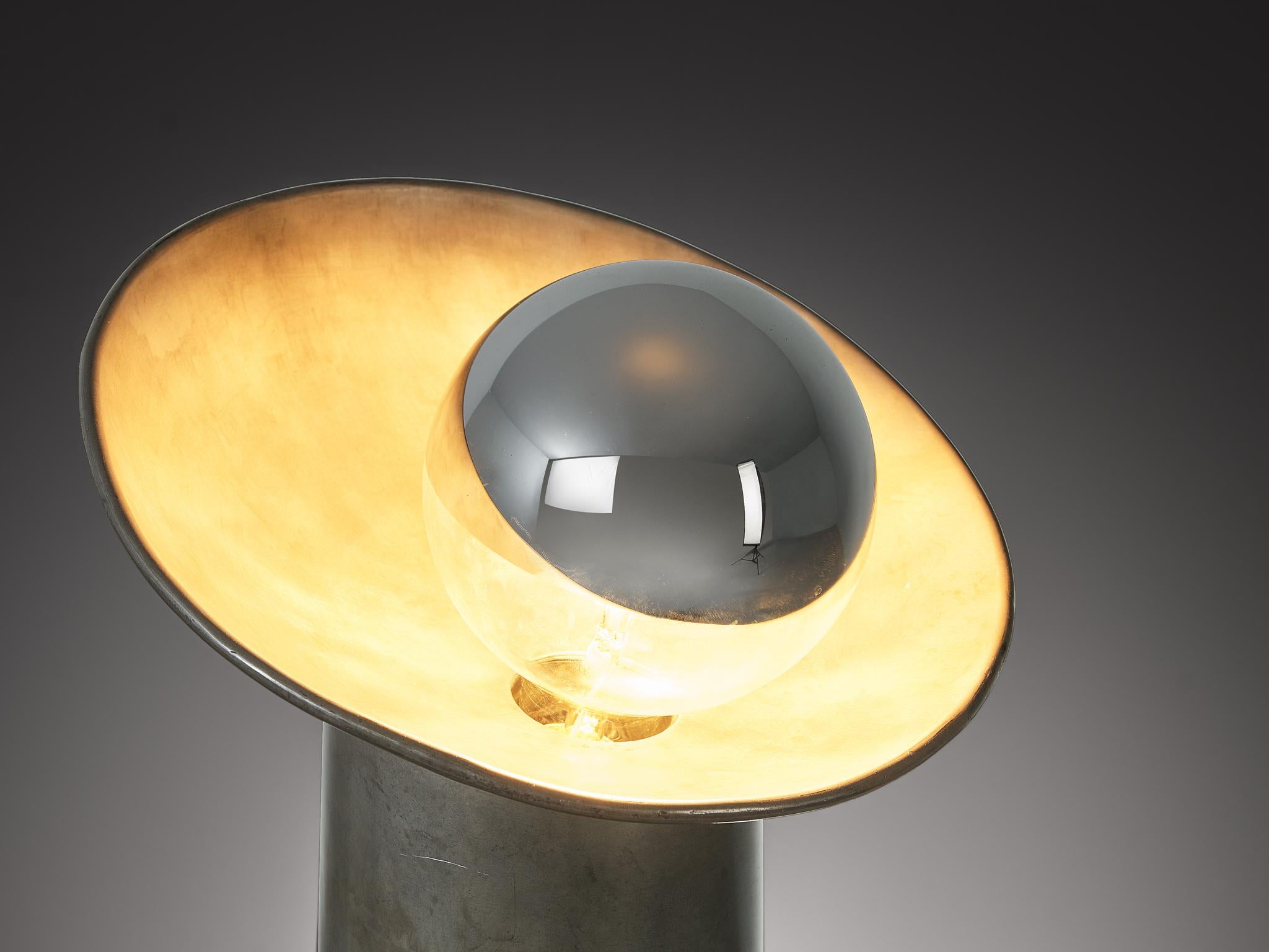 Post-Modern Gjlla Giani for Nucleo Sormani ‘Radar’ Table Lamp For Sale