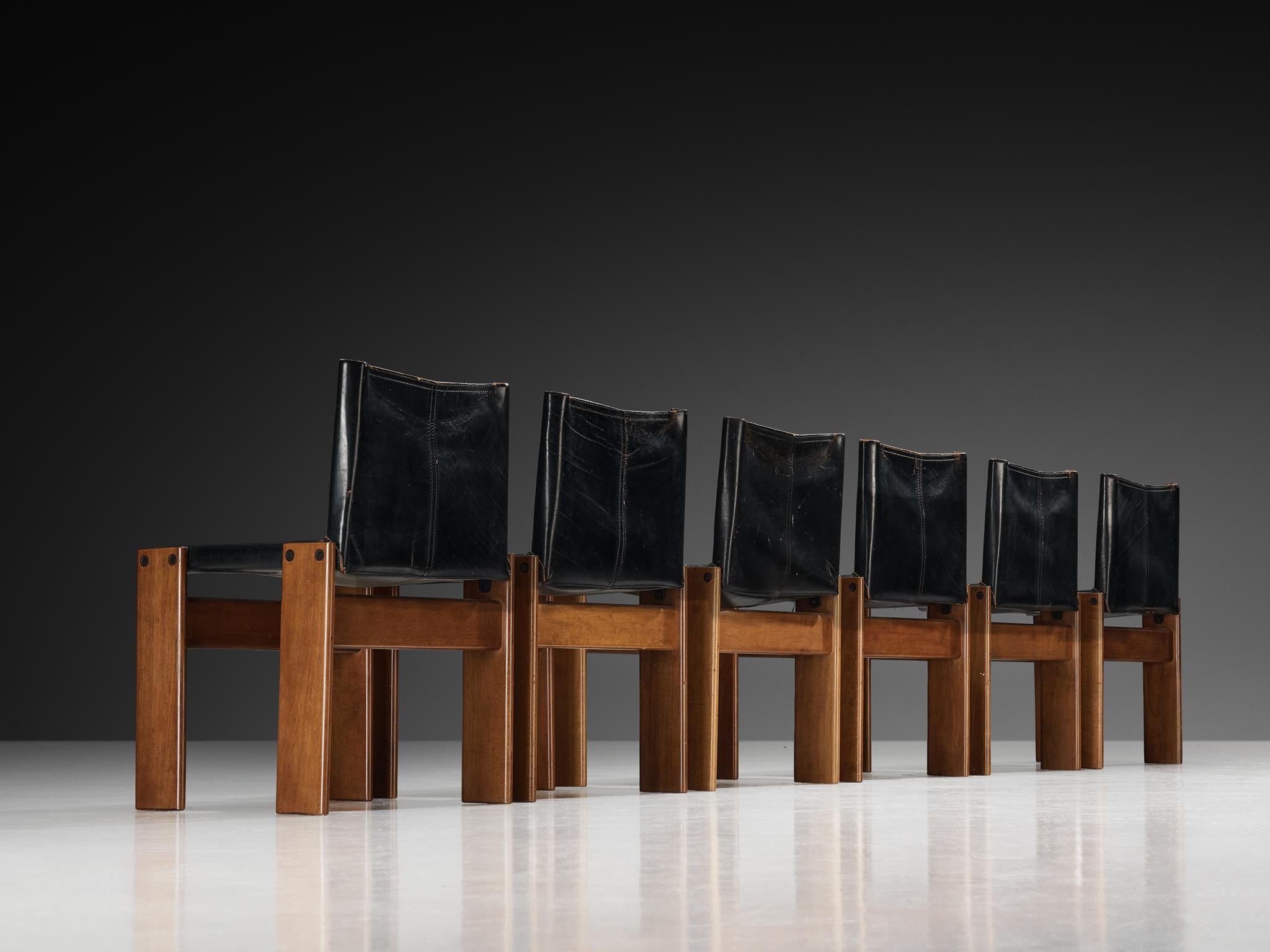 Afra & Tobia Scarpa for Molteni Set of Six 'Monk' Dining Chairs in Walnut and Leather (Italienisch) im Angebot
