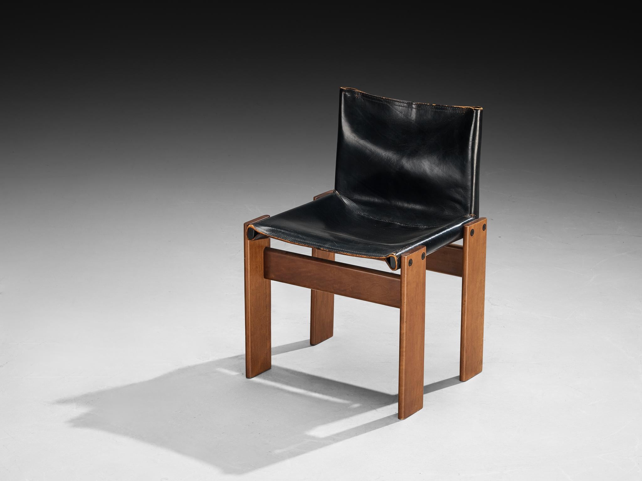 Afra & Tobia Scarpa for Molteni Set of Six 'Monk' Dining Chairs in Walnut and Leather (Leder) im Angebot
