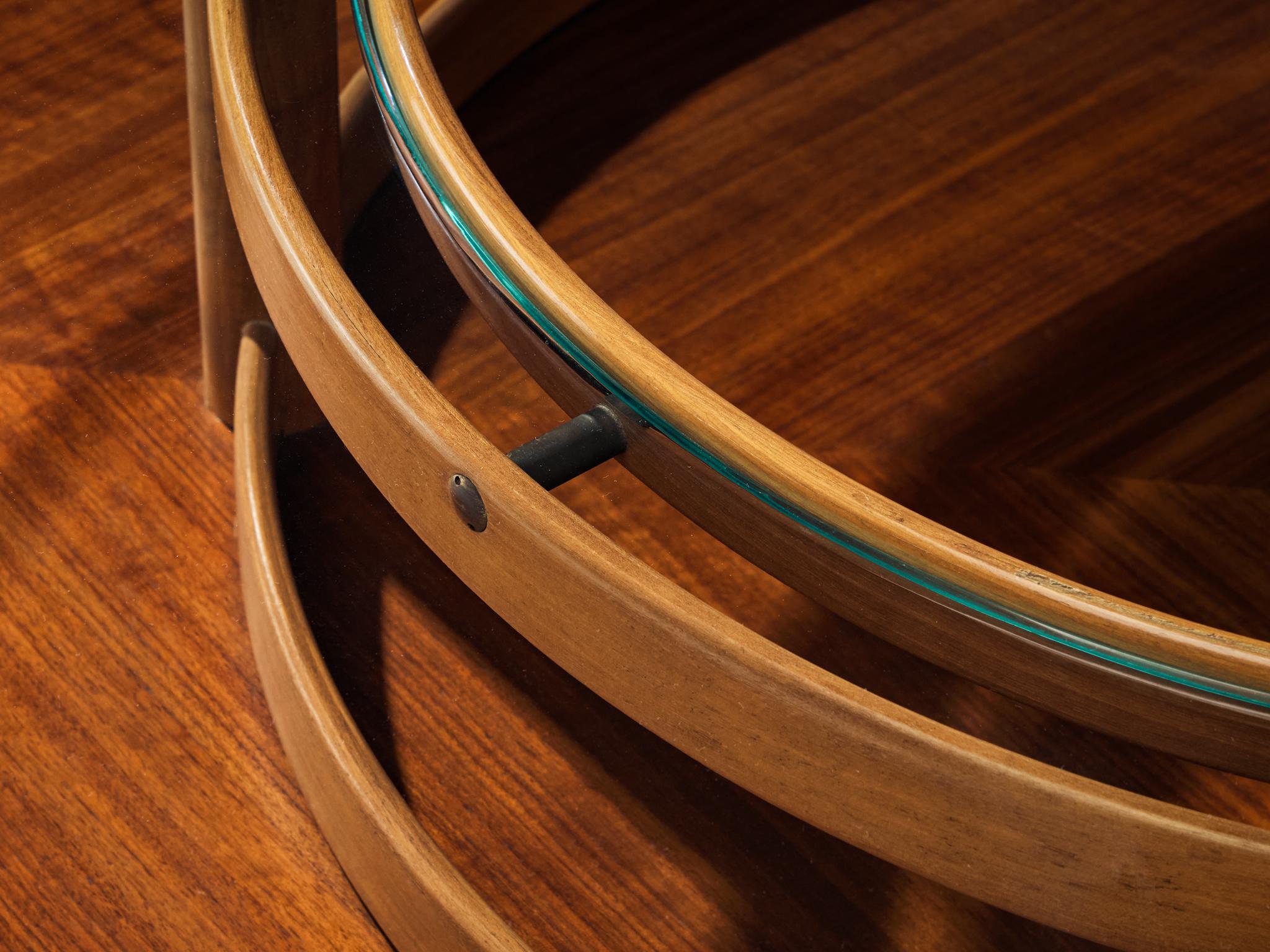 Gianfranco Frattini Round Coffee Table in Walnut and Glass For Sale 2