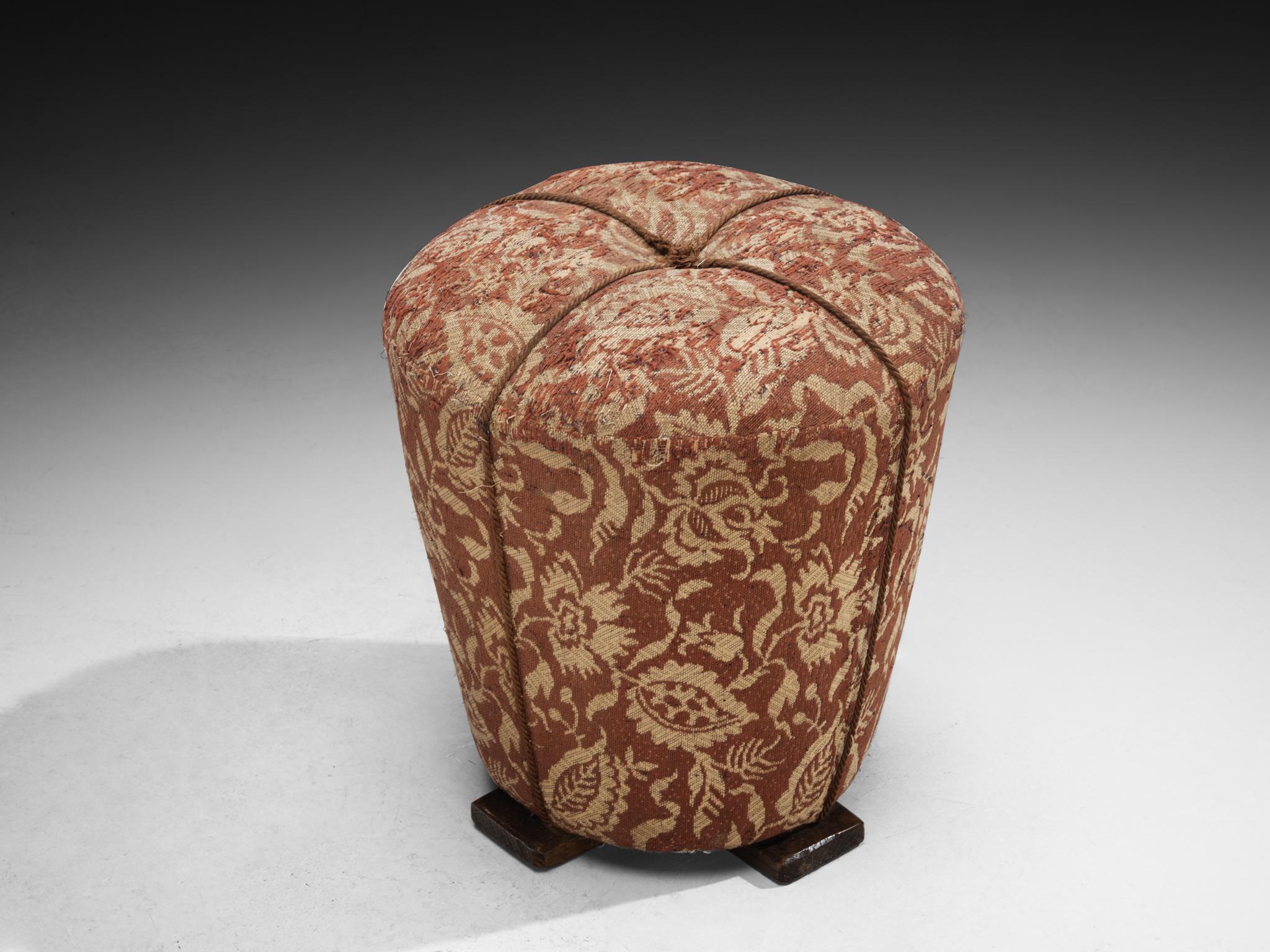 Tissu Tabourets Jindrich Halabala en tissu d'ameublement décoratif en vente