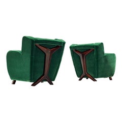 Paire de chaises longues modernes du milieu du siècle en mohair vert forêt par Pierre Frey