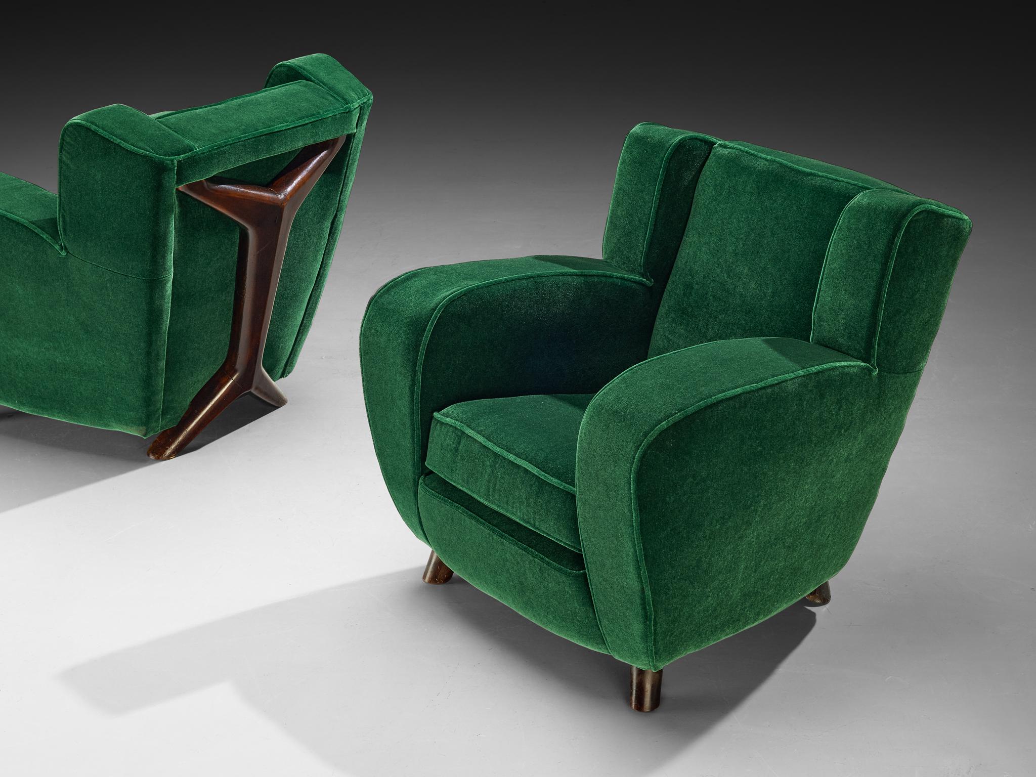 Paire de chaises longues modernes du milieu du siècle en mohair vert forêt par Pierre Frey Bon état - En vente à Waalwijk, NL