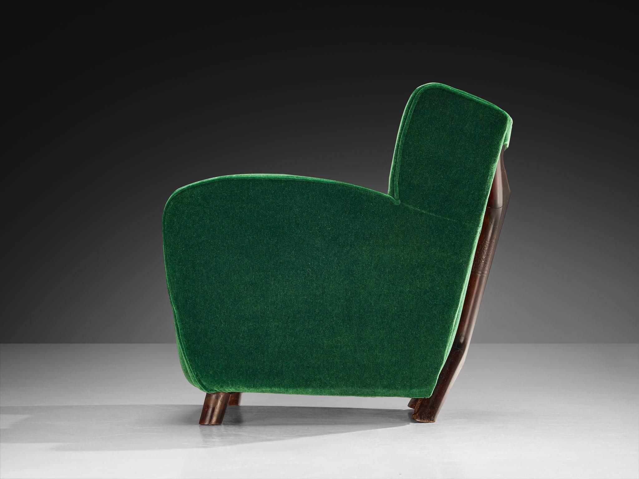 Milieu du XXe siècle Paire de chaises longues modernes du milieu du siècle en mohair vert forêt par Pierre Frey en vente