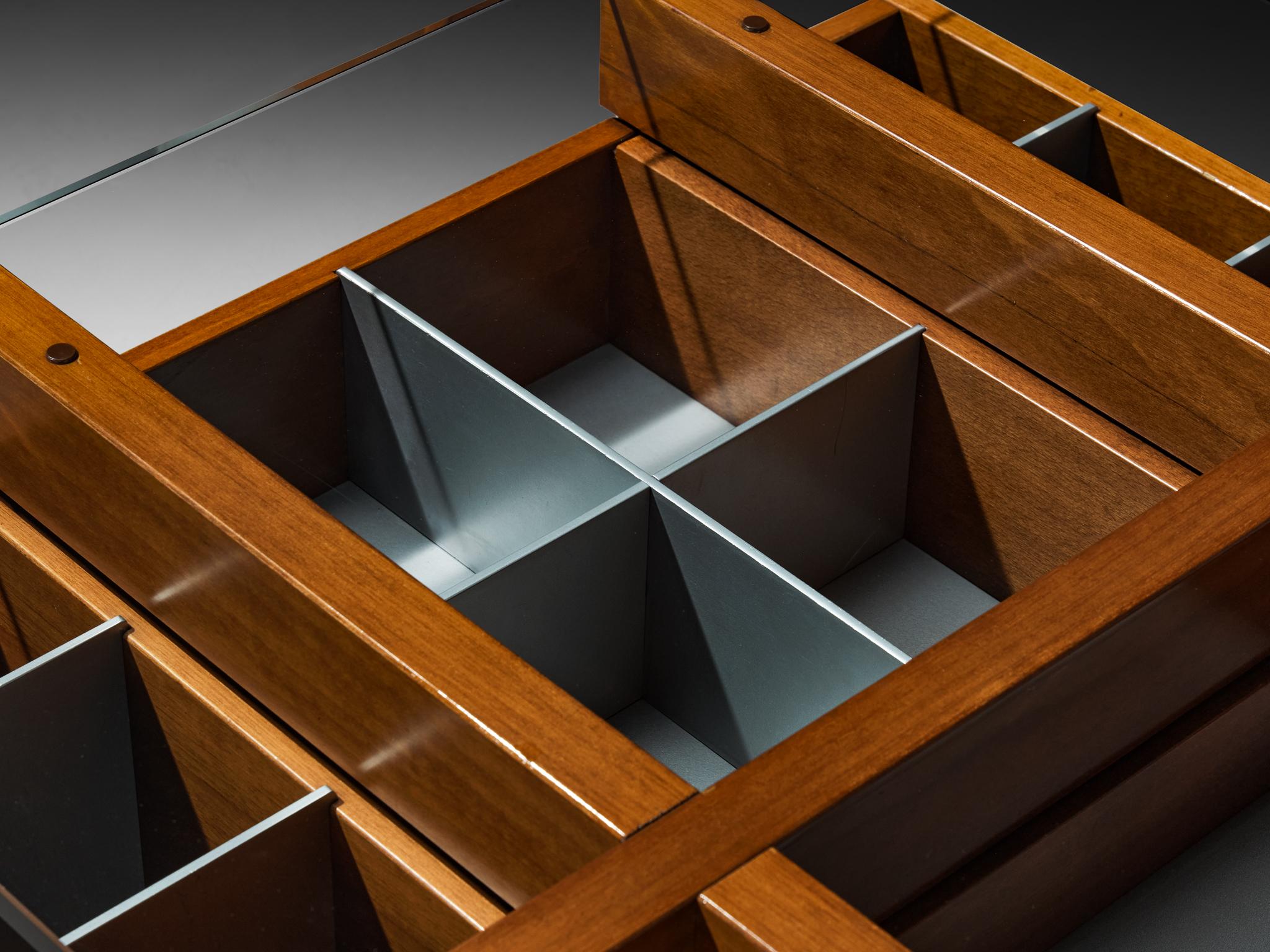1970s Italian Assymetrical Grid Coffee Table in Walnut and Glass For Sale 4