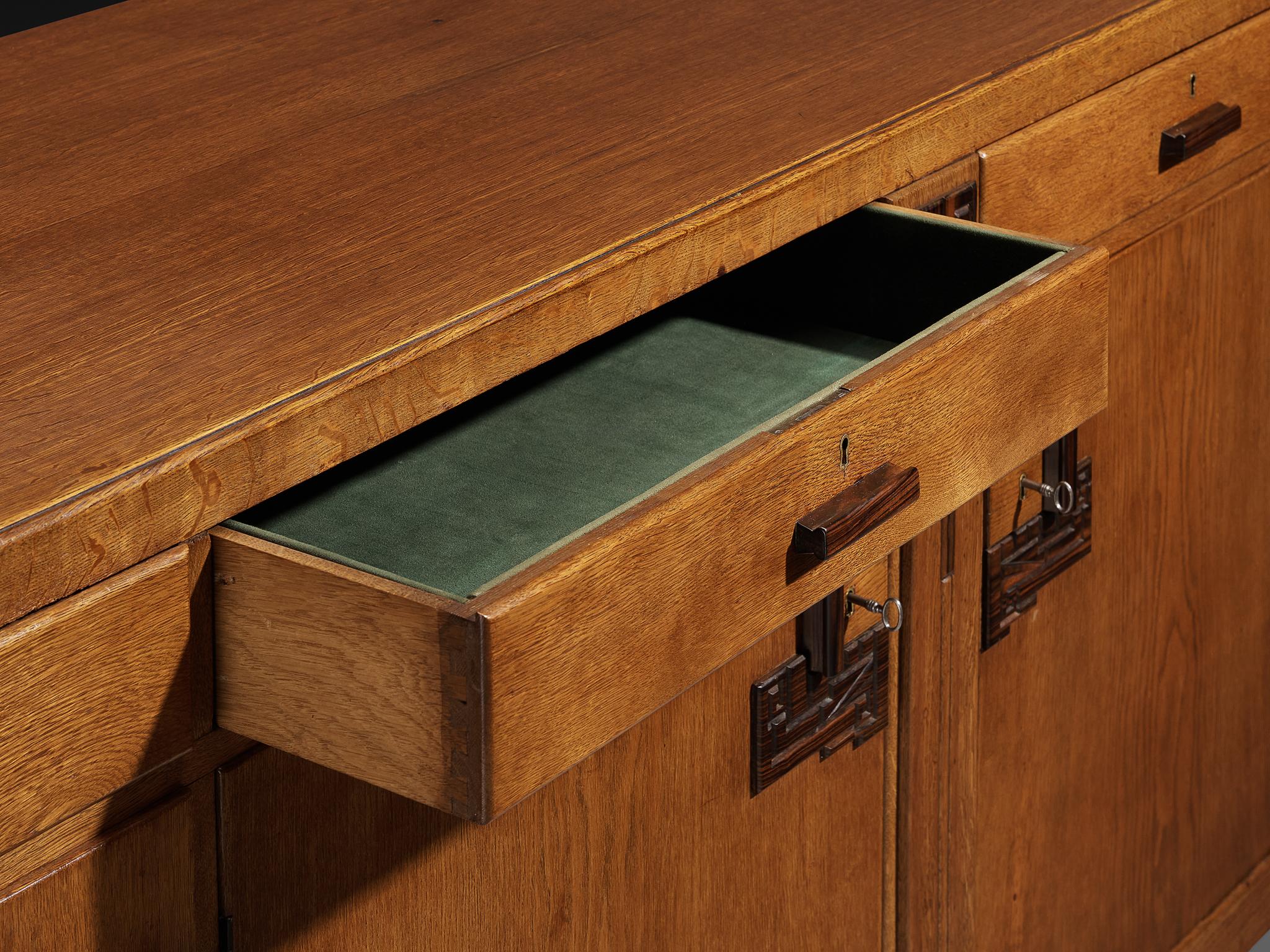 Amsterdamse School Sideboard in Oak and Coromandel For Sale 3