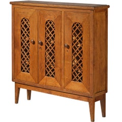 1940s Cabinet in Solid Oak with Latticework