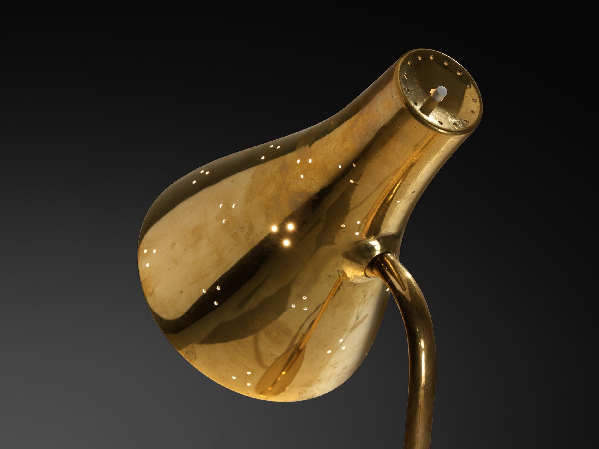 Paavo Tynell for Taito Oy '9212A' Table Lamp in Brass and Leather For Sale 1