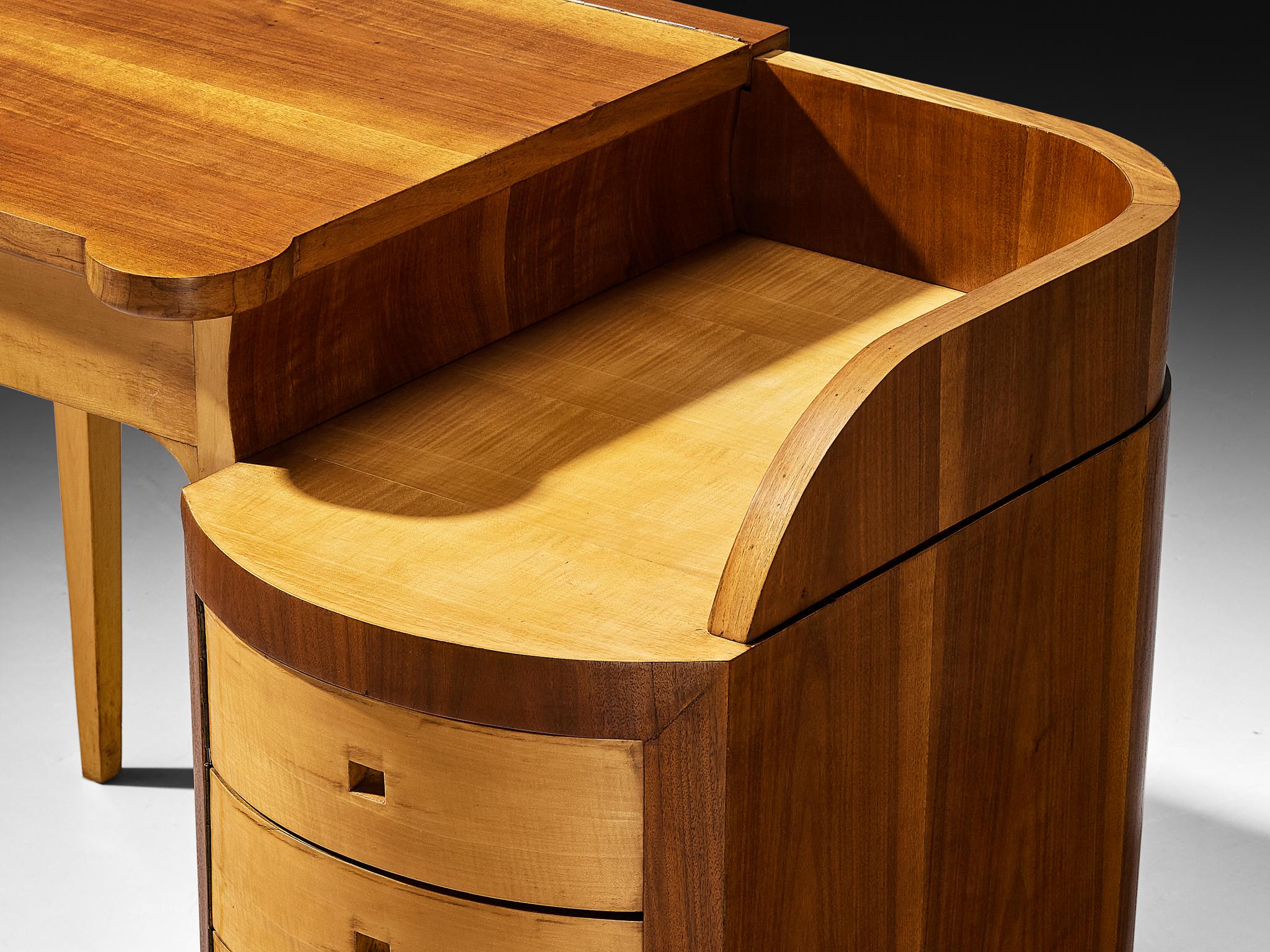 Italian M.C. Magnani & A. Schieppati 1950s Milanese Vanity Table in Walnut and Maple For Sale
