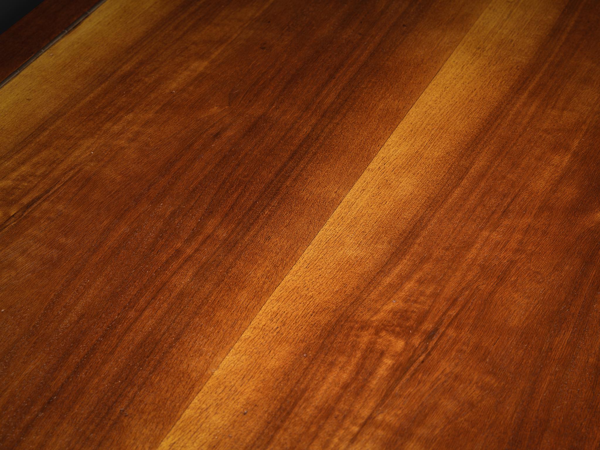 M.C. Magnani & A. Schieppati 1950s Milanese Vanity Table in Walnut and Maple For Sale 3