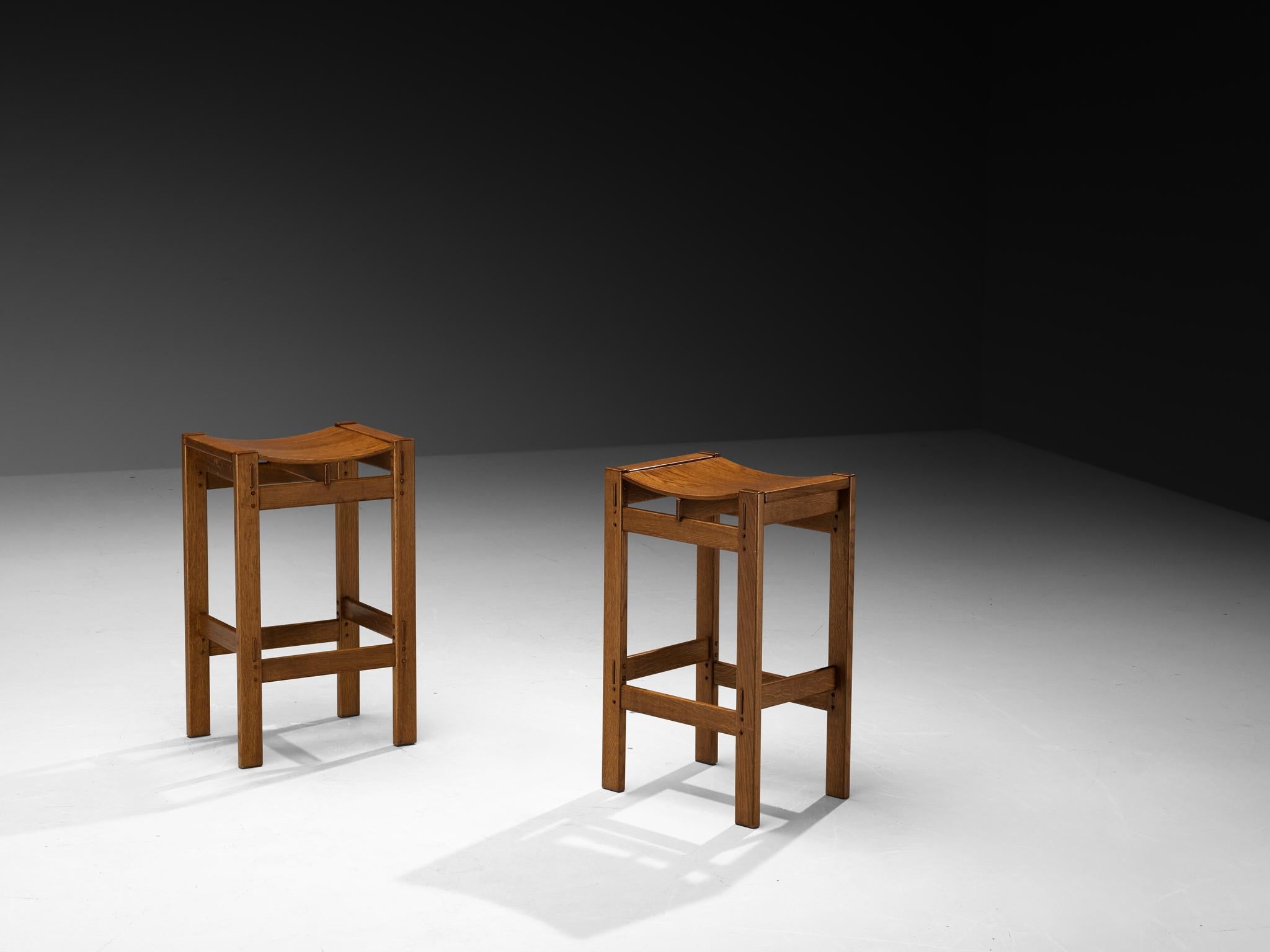 Italian Giuseppe Rivadossi for Officina Rivadossi Pair of High Bar Stools in Oak For Sale