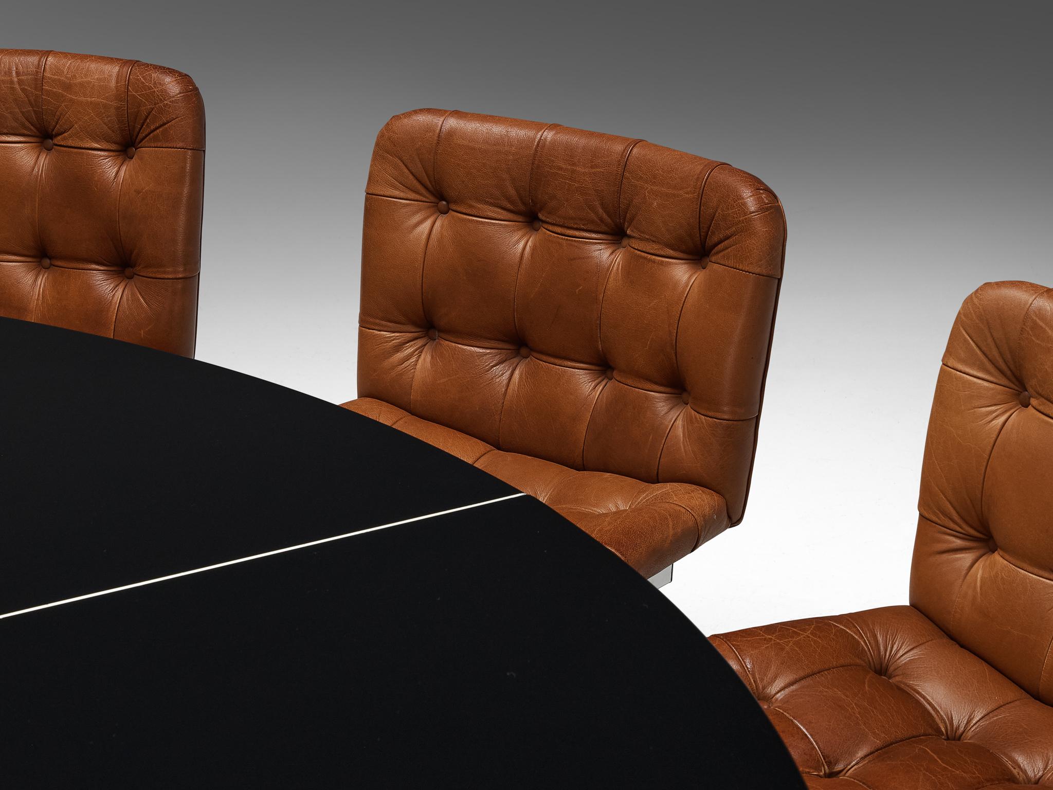 Centro Progetti Tecno Round Table with Robert Haussman for De Sede Chairs In Good Condition For Sale In Waalwijk, NL