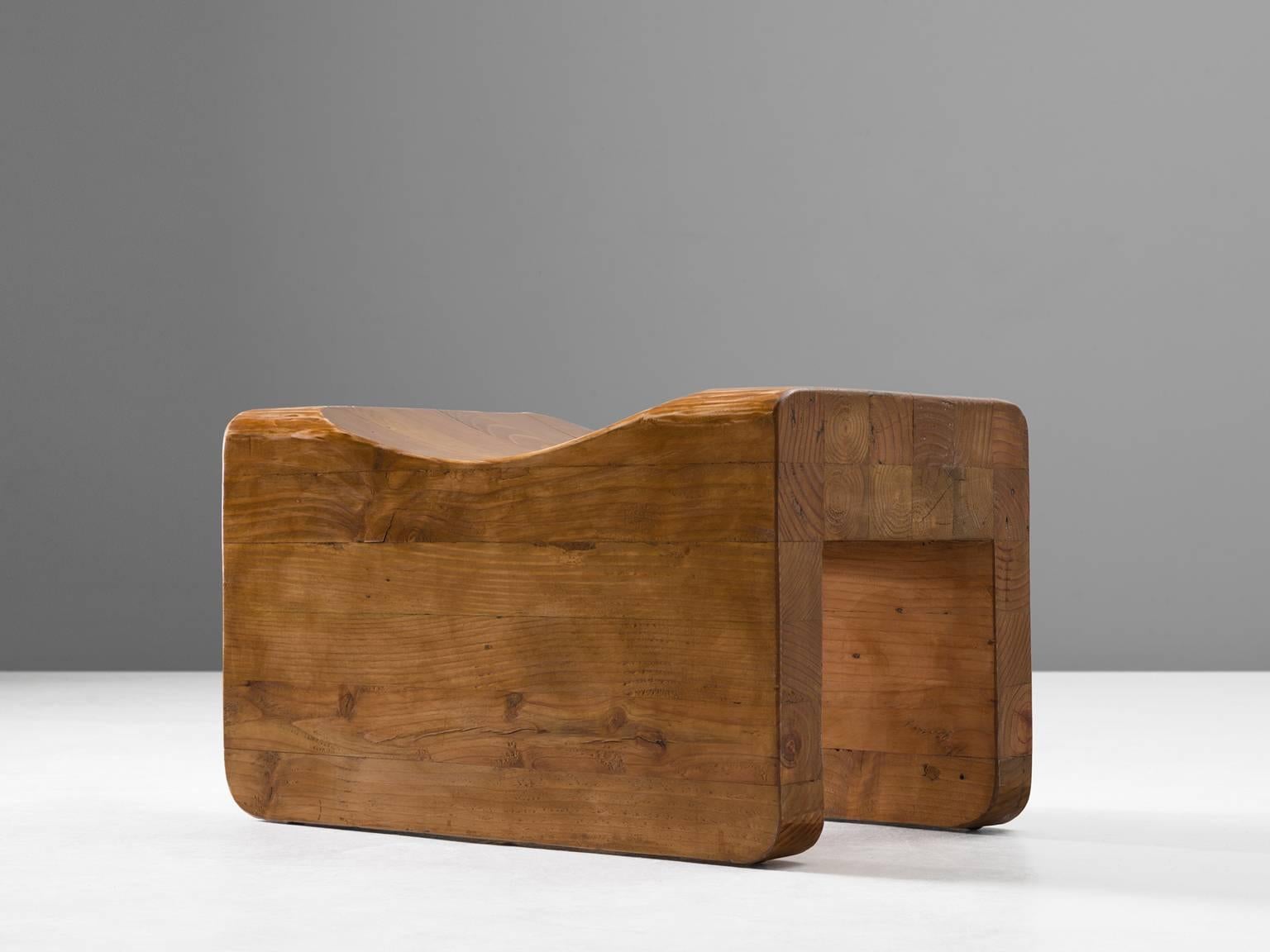 Stool 'UTO', in pine, by Axel Einar Hjort for Nordiksa Kompaniet, Sweden 1929-1932.

Early Uto stool in Northern European Pine by Axel Ejnar Hjort. This stool was part of the Sportsmobler series for Nordiska Kompaniet and was designed in the late