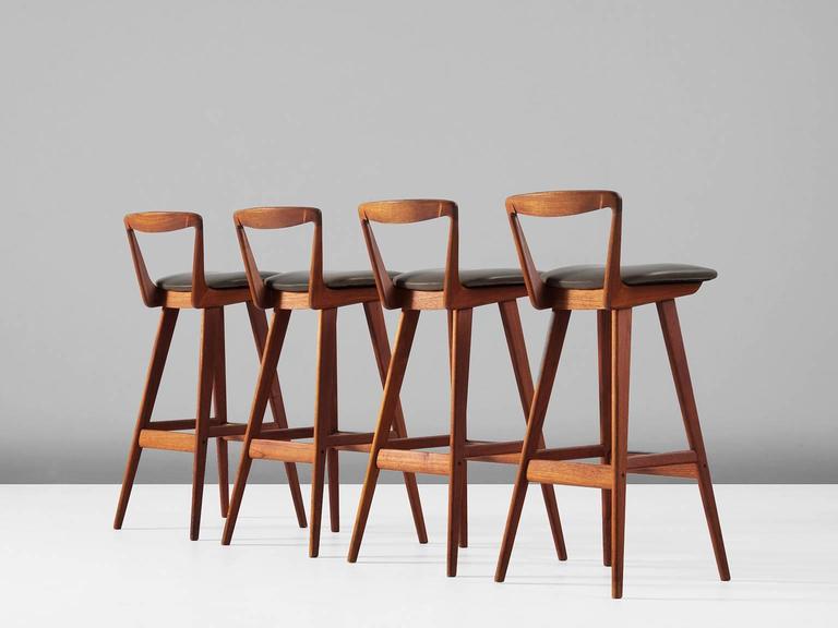 Rosengren Hansen Set Of Four Teak Bar Stools For Brande Møbelfabrik Scandinavian Modern Rosengren Hansen Set Of Four Teak Bar Stools For Brande Møbelfabrik