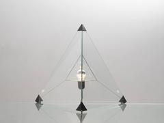 Frans van Nieuwenborg & Martijn Wegman Tetrahedron-Tischlampe