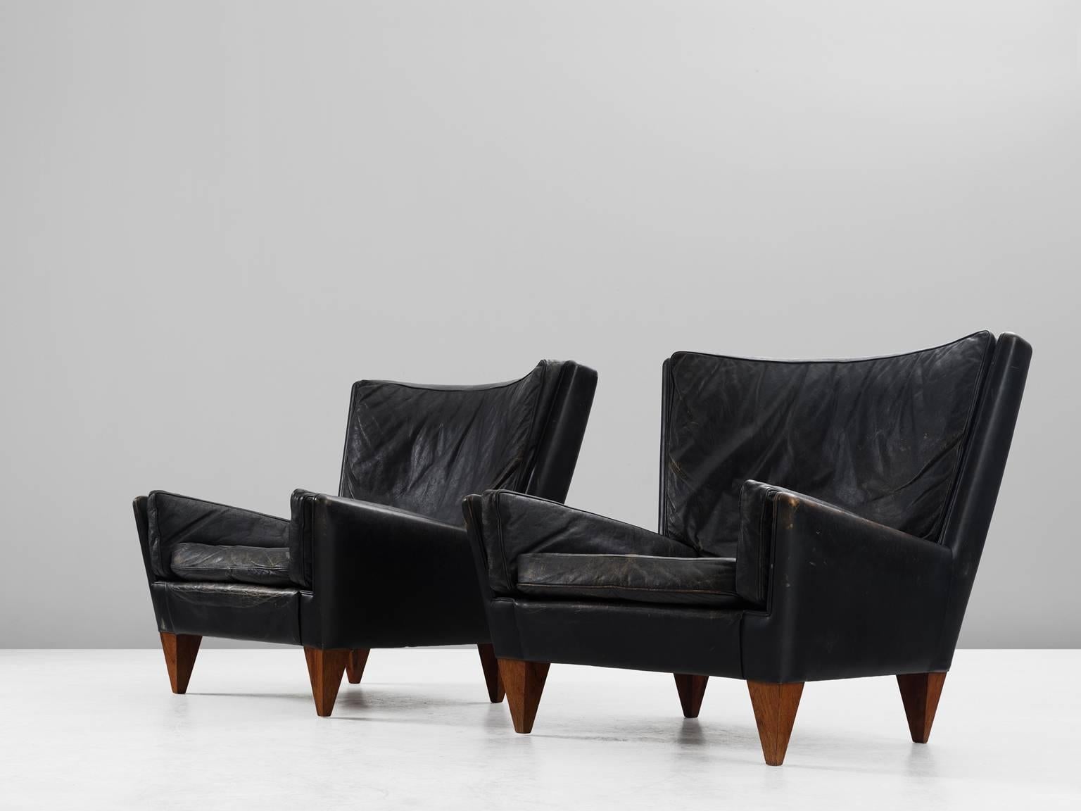 Mid-Century Modern Illum Wikkelsø Pair of Black Leather 'Pyramid' Lounge Chairs