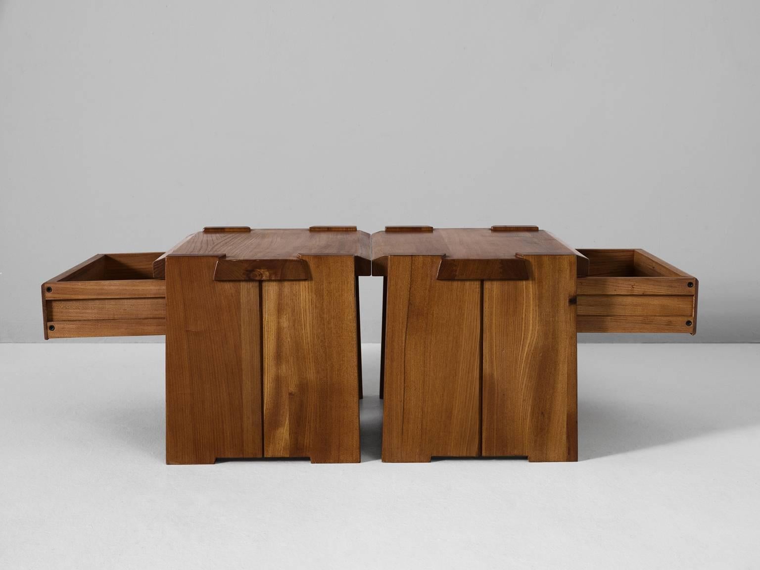 Mid-Century Modern Table de nuit Pierre Chapo Set of Two en orme massif