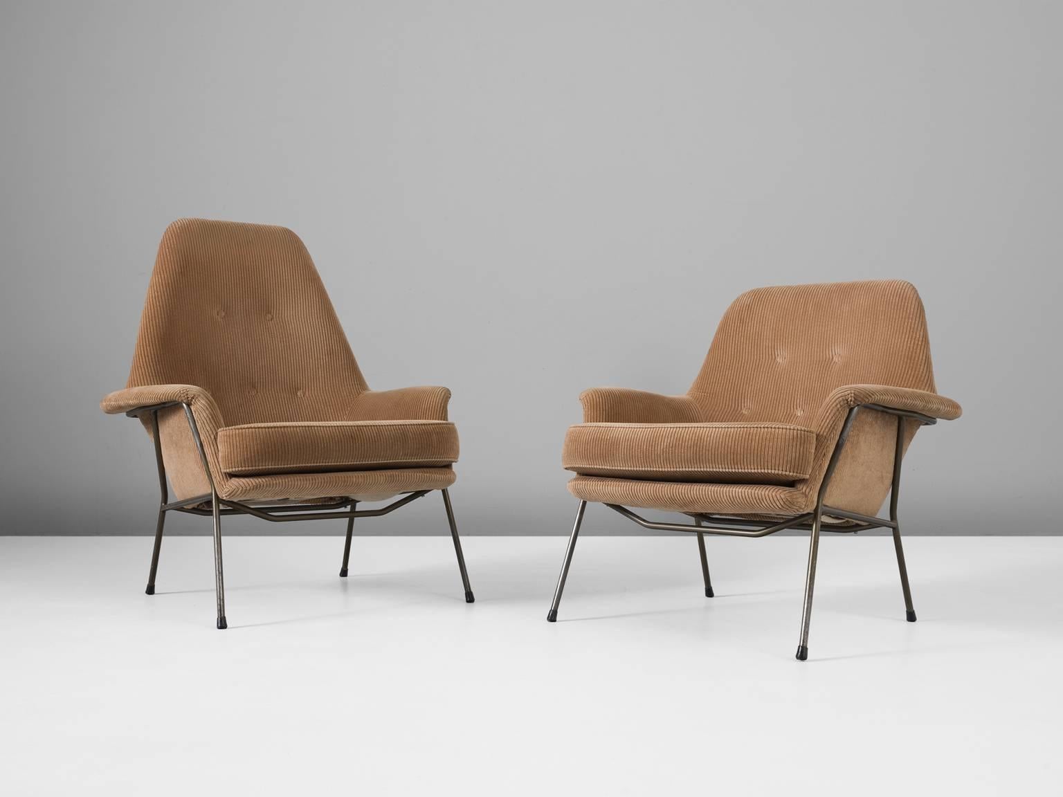Mid-Century Modern Set of Two Easy Chairs in Light Brown Upholstery for Gelderland