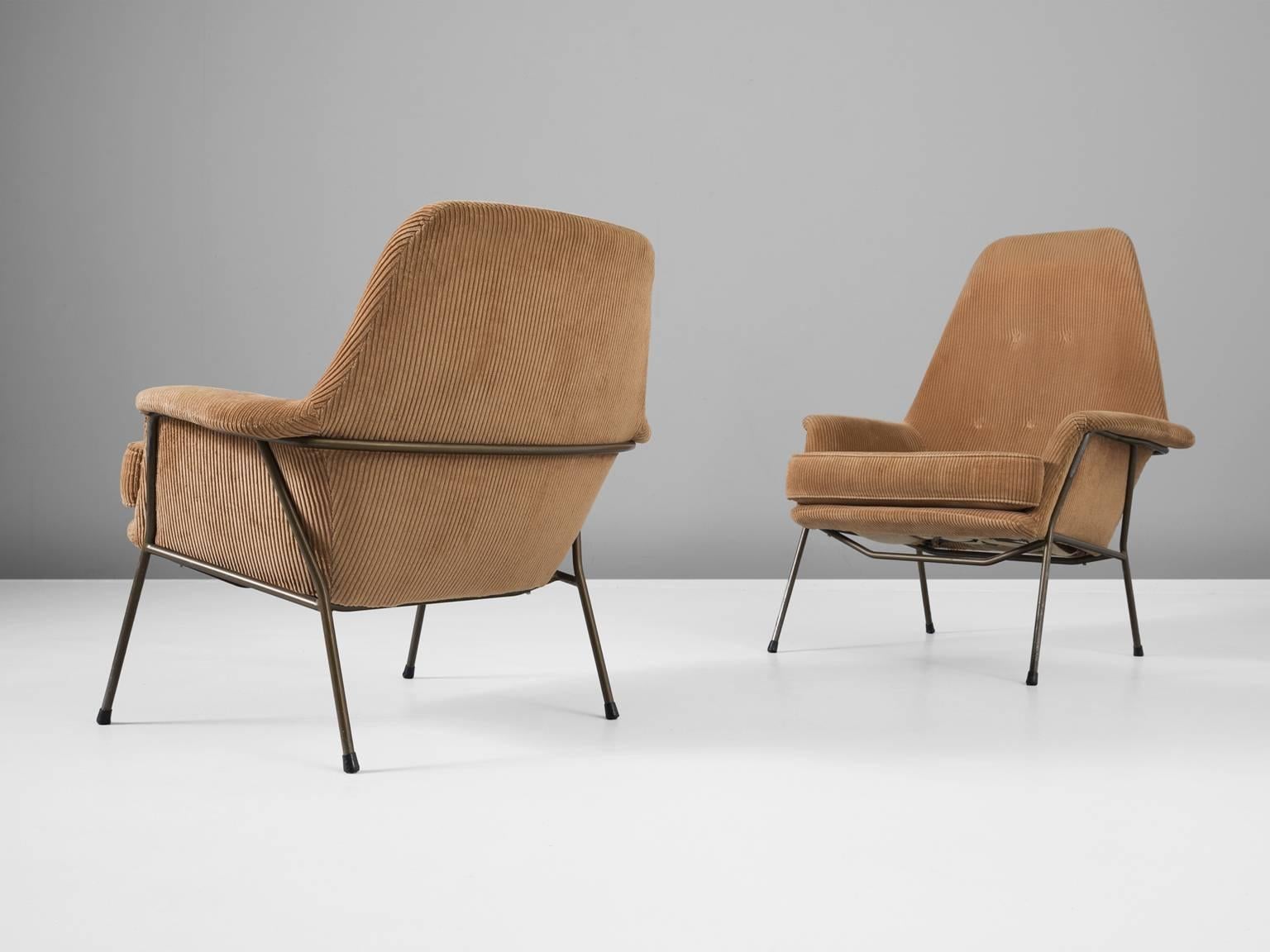 Set of two armchairs, in metal and fabric by J. van Ginteren for Gelderland, 1960s, the Netherlands 

A pair of armchairs, his and hers, for the Dutch manufacturer Gelderland. These armchairs have a true Mid-Century Modern appearance due their