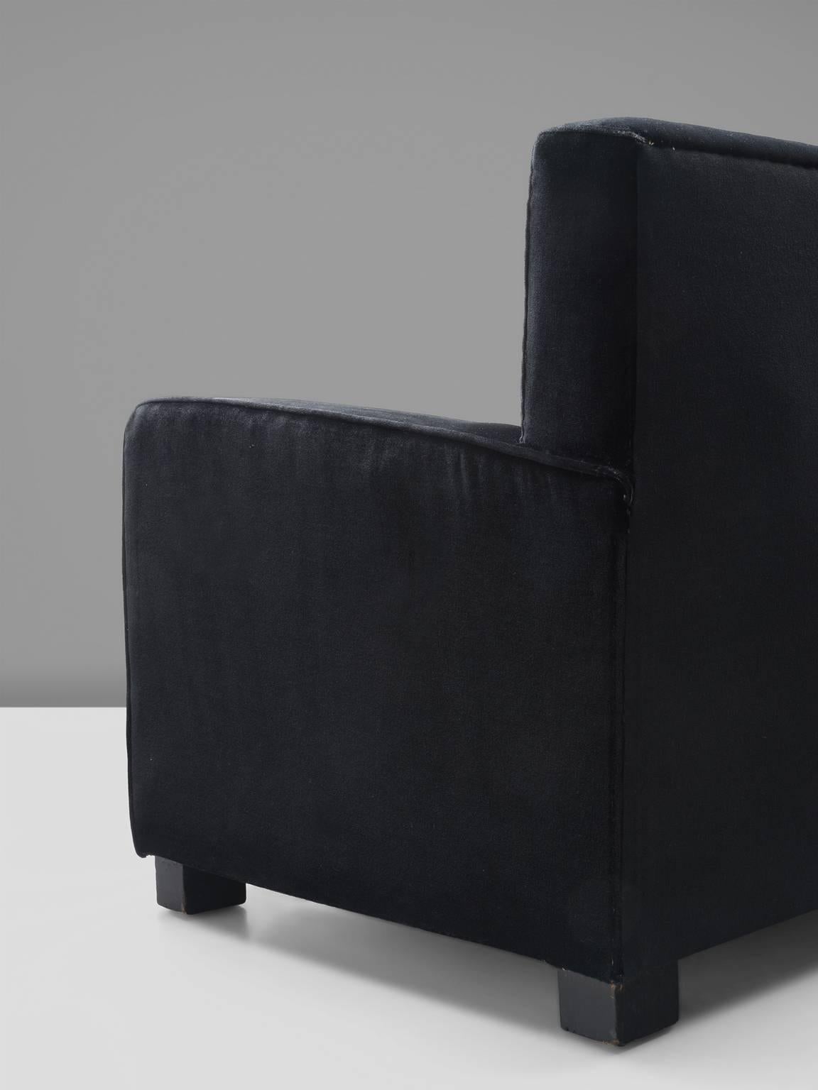 Voluptuous Black Three-Seat Sofa In Good Condition In Waalwijk, NL