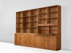 Kaj Winding Pair of Bookcases in Oak, Denmark, 1960s