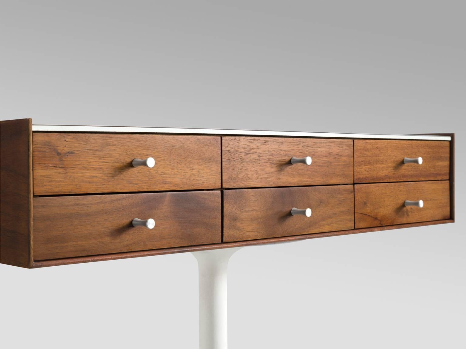 George Nelson Miniature Walnut Chest for Herman Miller In Good Condition In Waalwijk, NL