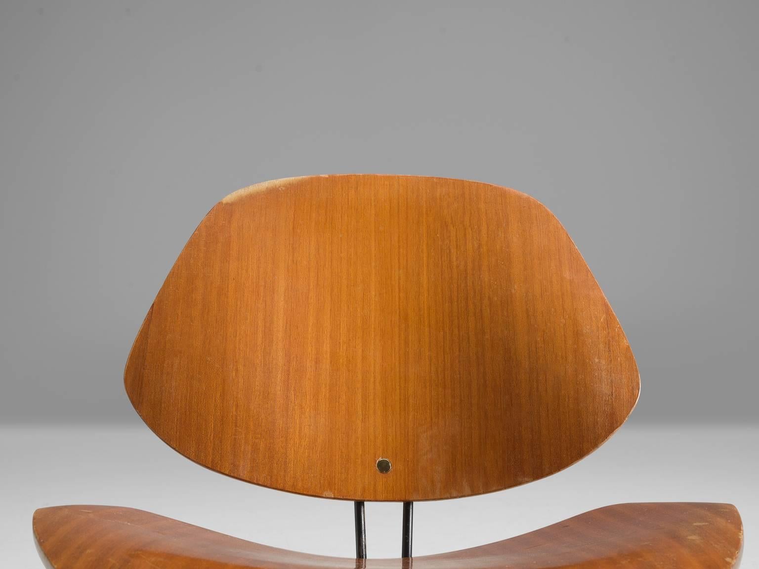 Plywood Osvaldo Borsani for Tecno 'P31' Chair, 1957
