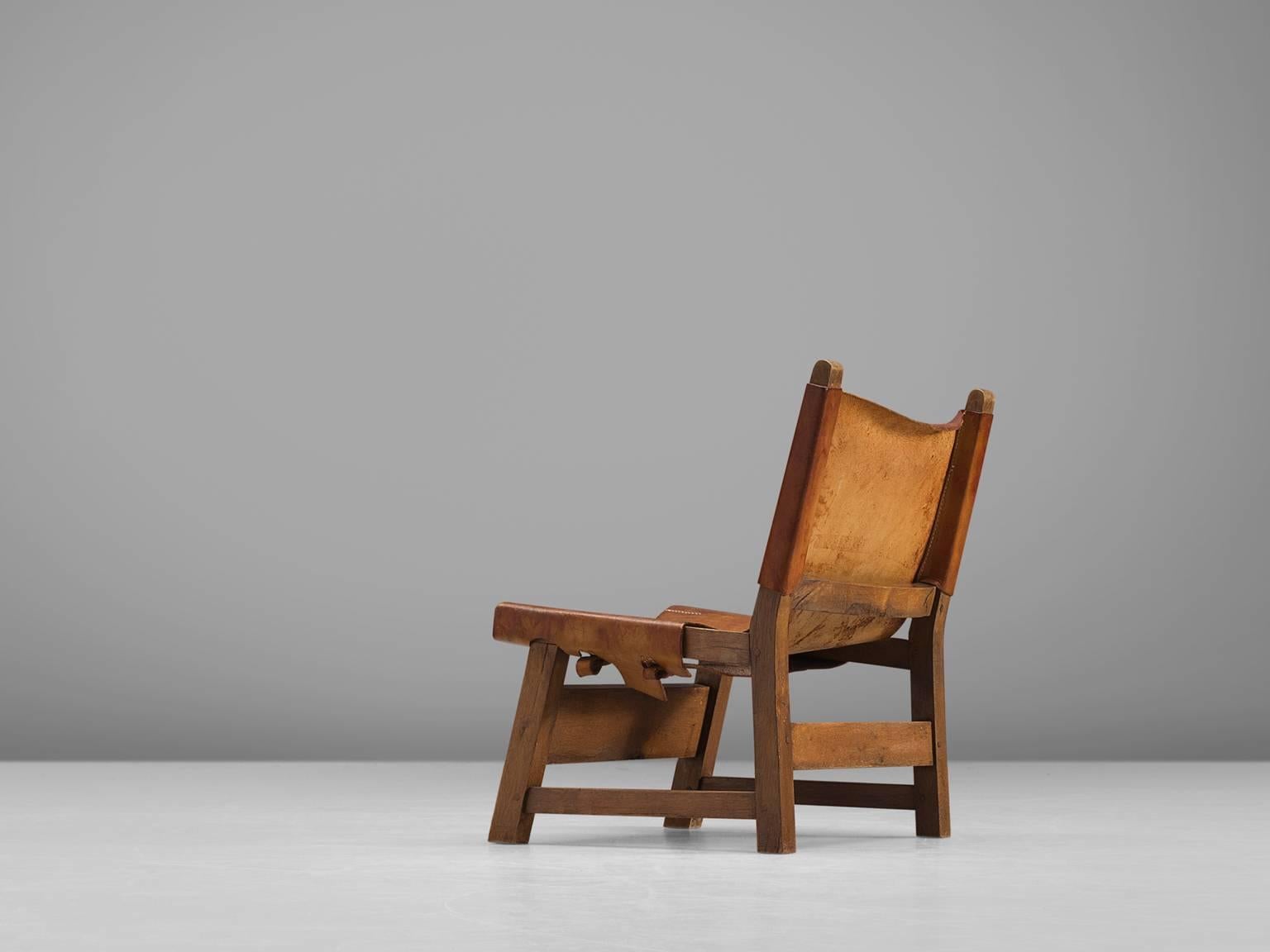 Scandinavian Modern Danish Hunting Chair with Patinated Cognac Leather 