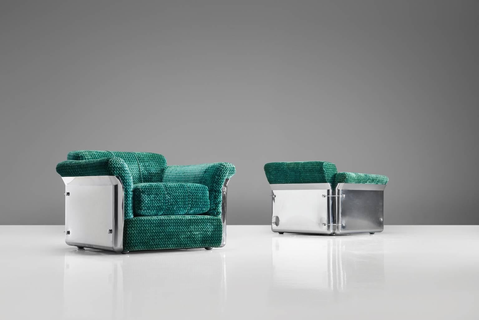 Vittorio Introini for Saporiti, pair of lounge chairs, in fabric and chrome, Italy, 1969 

This set of two lounge chairs is designed by Vittorio Introini and produced by Saporiti in chrome and green to turquoise upholstery. The lounge chairs