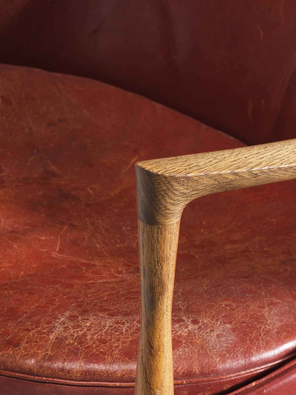 Ib Kofod-Larsen 'Elizabeth' Chairs in Original Aged Leather 2