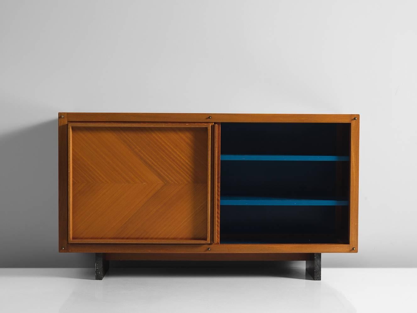 Andre Sornay, cabinet with two sliding doors, mahogany and metal, France, ca. 1958

Small cabinet with two doors that slide open. The design forms a playful and versatile piece of furniture resting on two granite sled bases. Very simple clean
