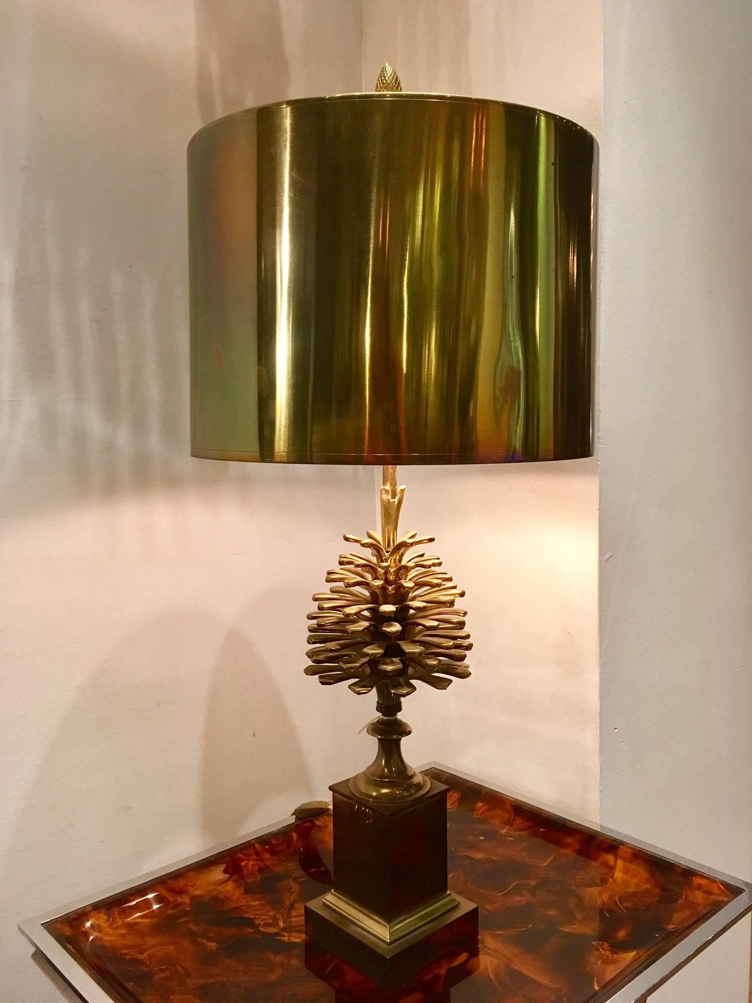 Hollywood Regency Maison Charles Brass Pine Cone Table Lamp