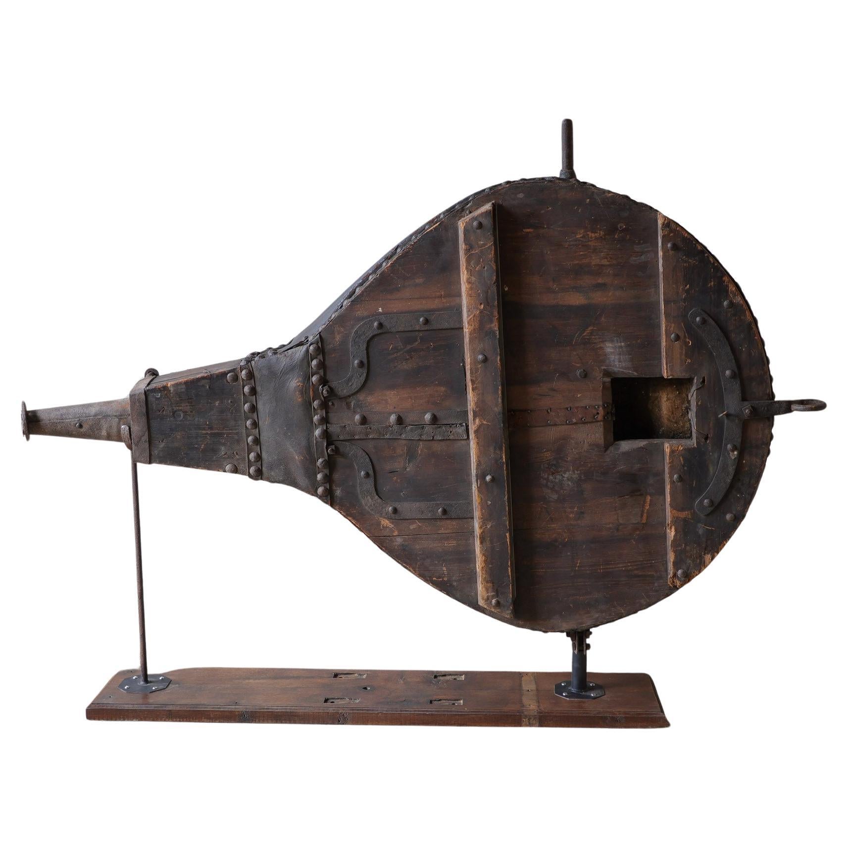 Very Large 19th Century Leather, Wrought Iron and Pine Blacksmith Bellows