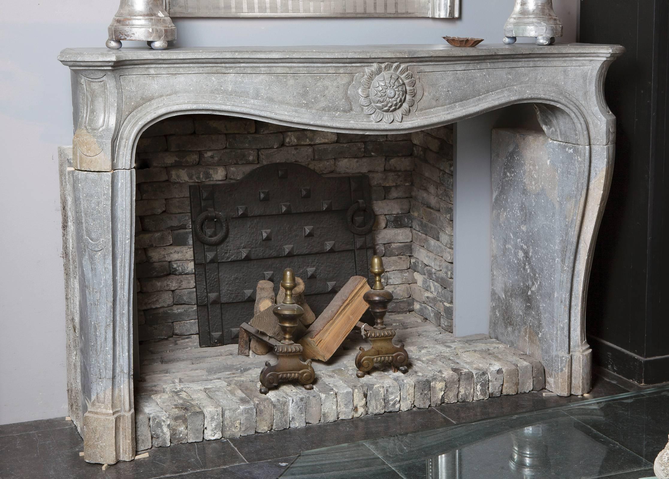 French Early 18th Century Pierre de Bourgonge Mantel Piece with Louis XIV Reference For Sale