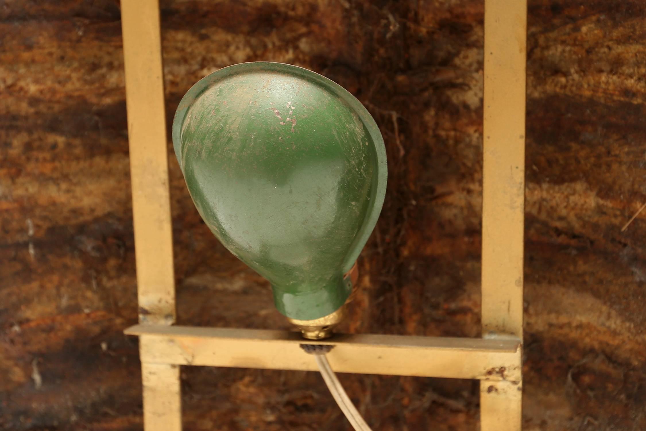 Brass Turtle Lamp In Good Condition In Antwerp, BE