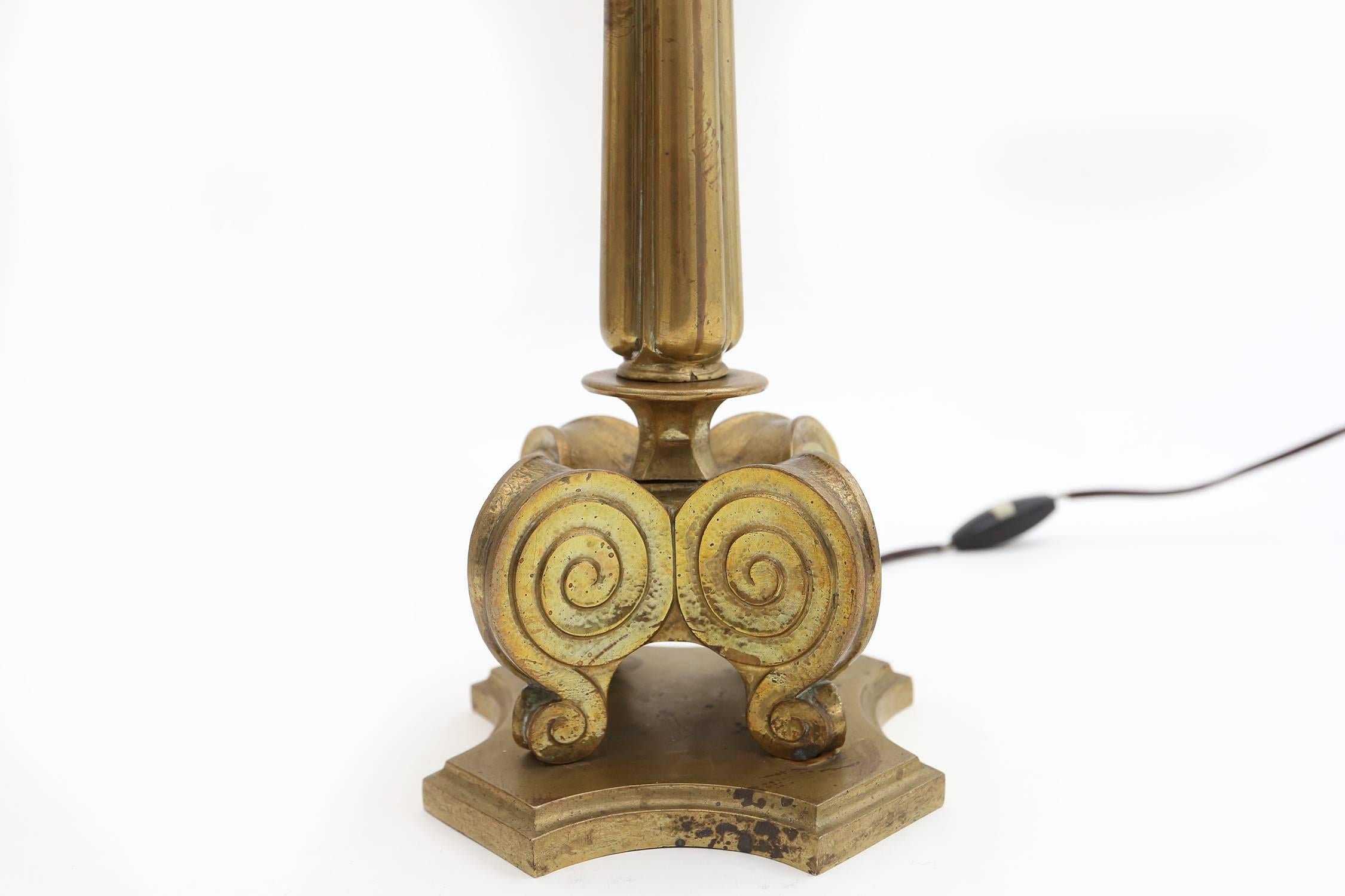 Brass hollywood regency Lamps style maison jansen In Excellent Condition In Antwerp, BE