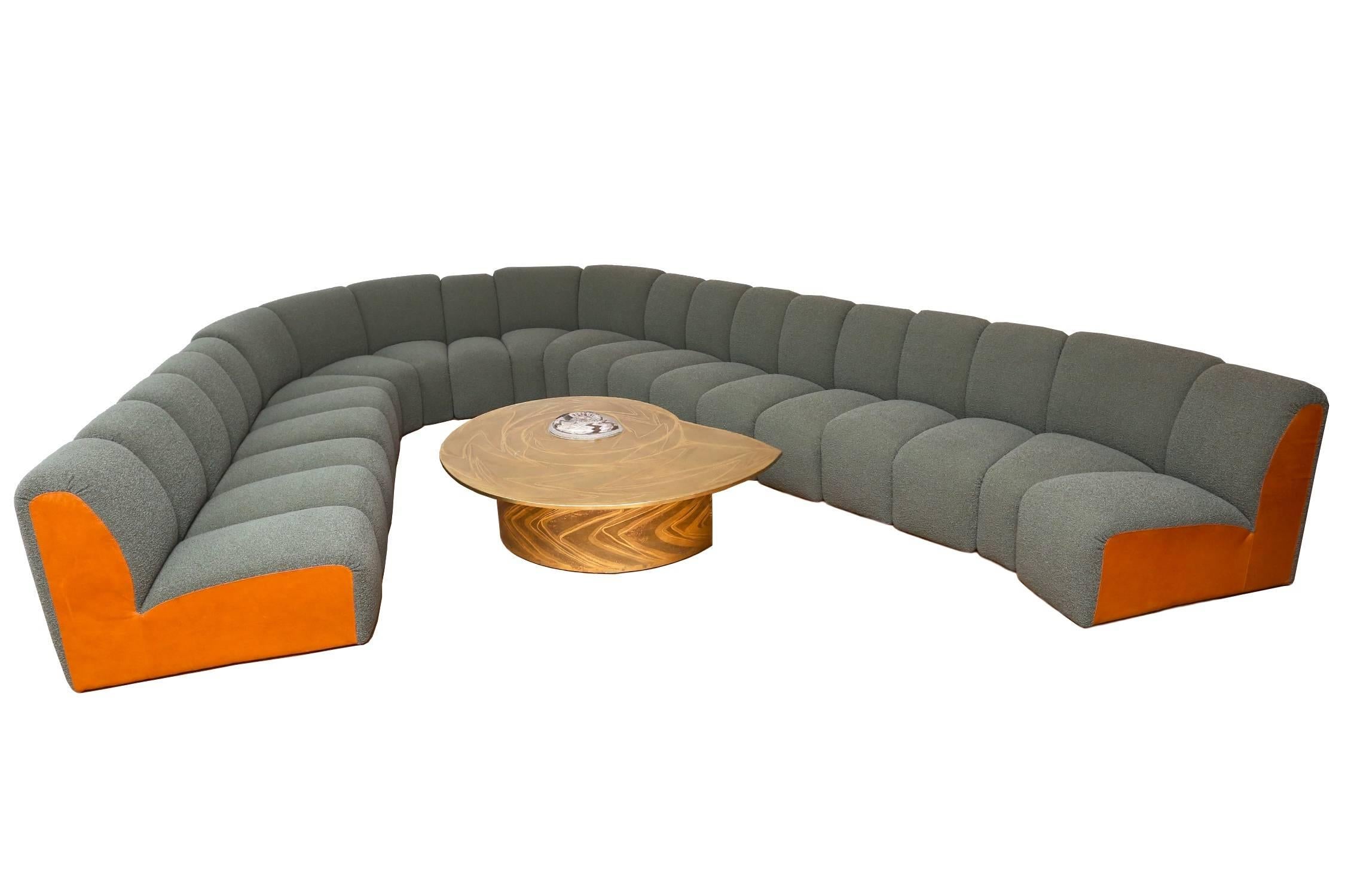 Modular 20 element sectional sofa
newly upholstered Hallingdal fabric
cognac leather sides.
Mississippi by Pierre Paulin for Artifort,
the Netherlands, 1978.
The depth of the sofa is 80 cm, height backrest 65 cm, seat height 36 cm , length +/-