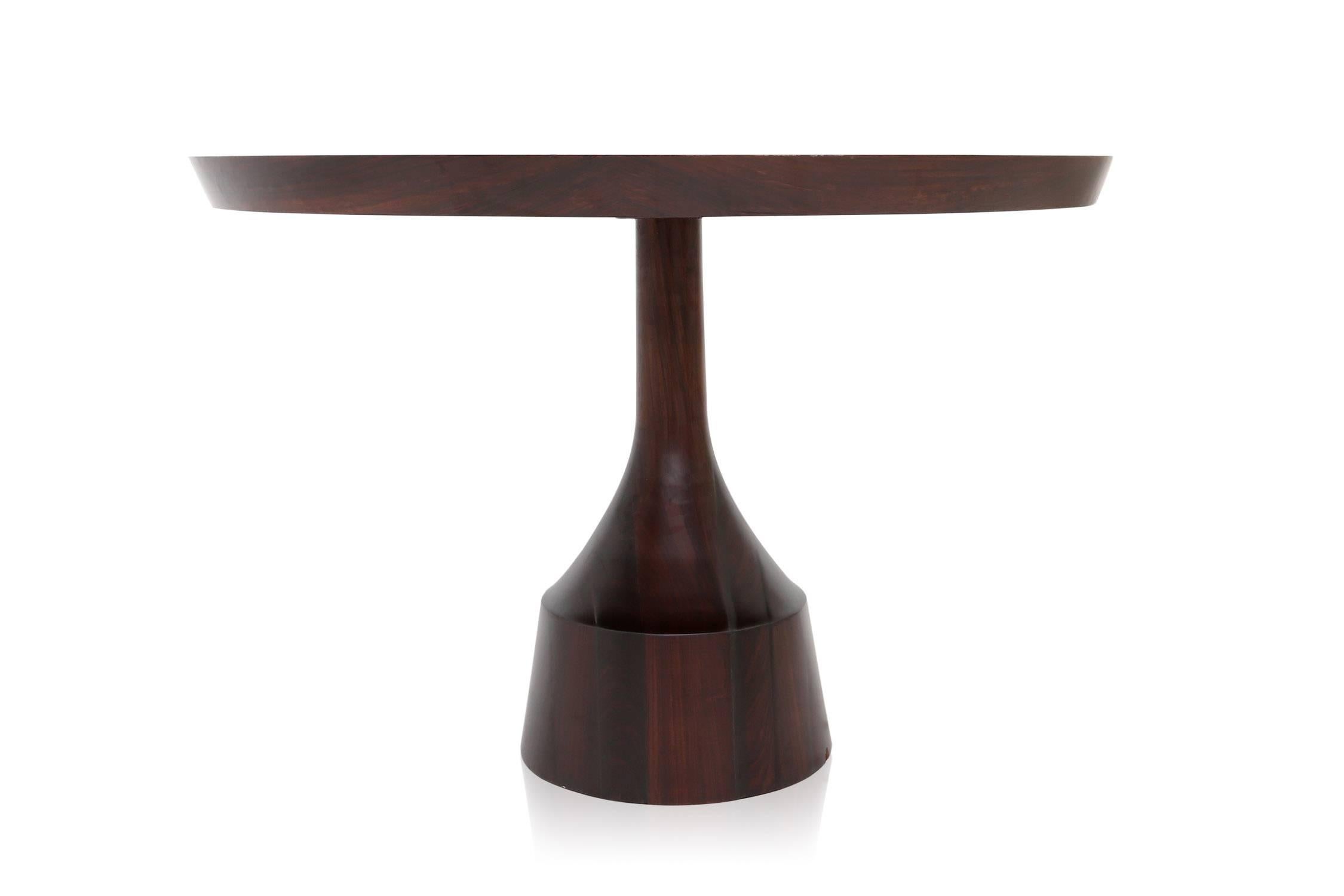 Round Rosewood Dining Table In Excellent Condition In Antwerp, BE