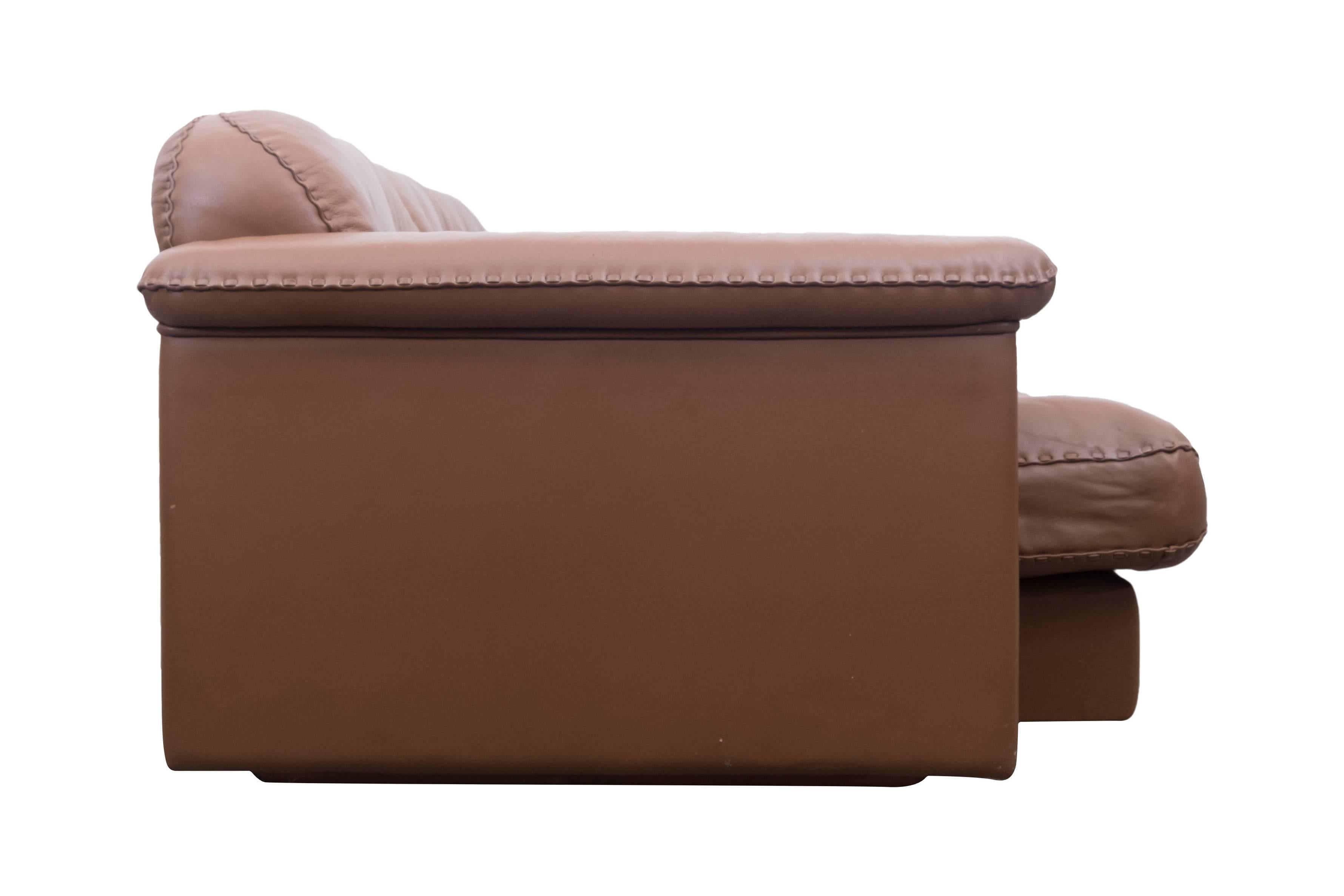 Mid-20th Century Cognac leather De Sede Mid-Century modern Adjustable DS 101 Three Seater Sofa 