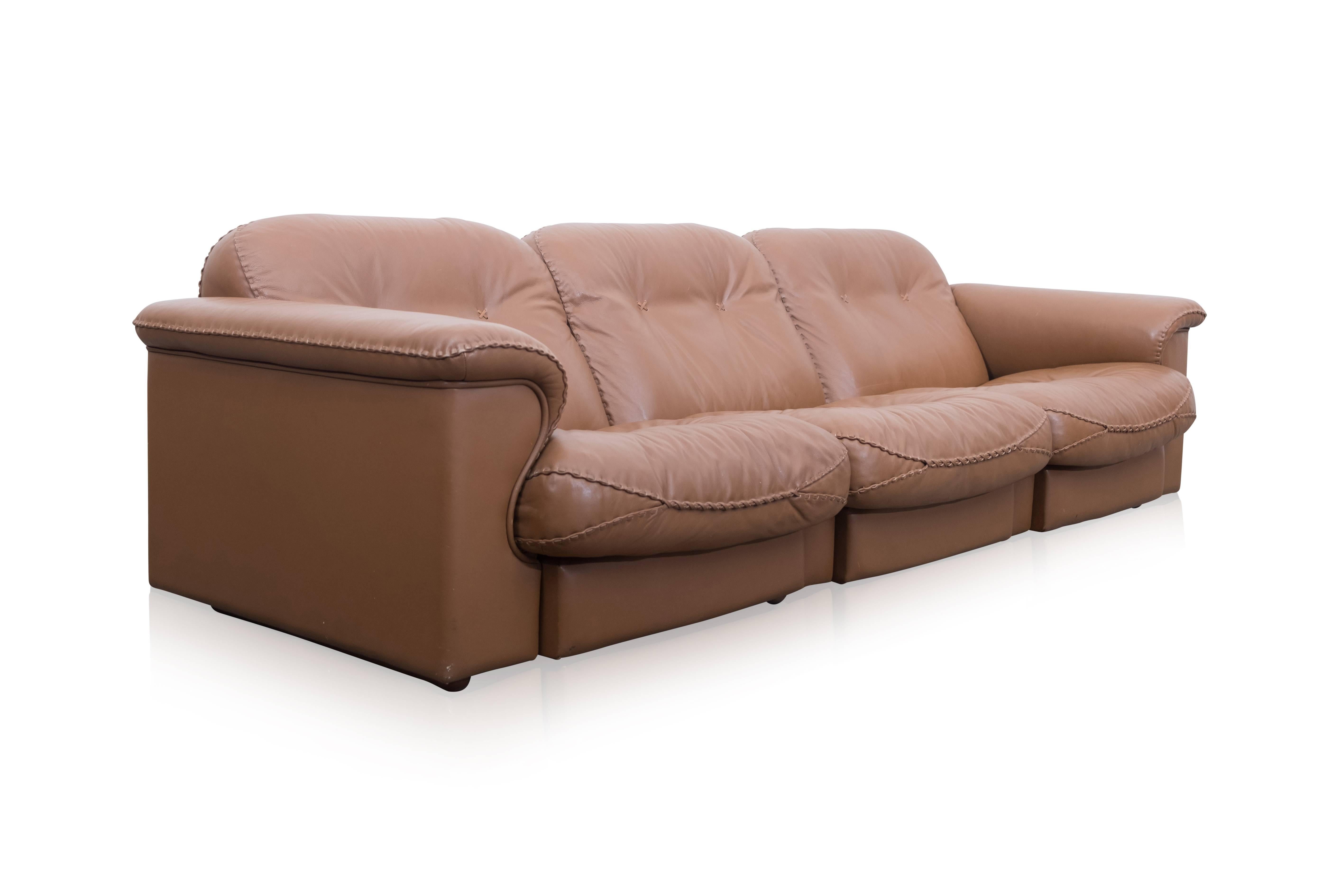 Cognac leather De Sede Mid-Century modern Adjustable DS 101 Three Seater Sofa  3