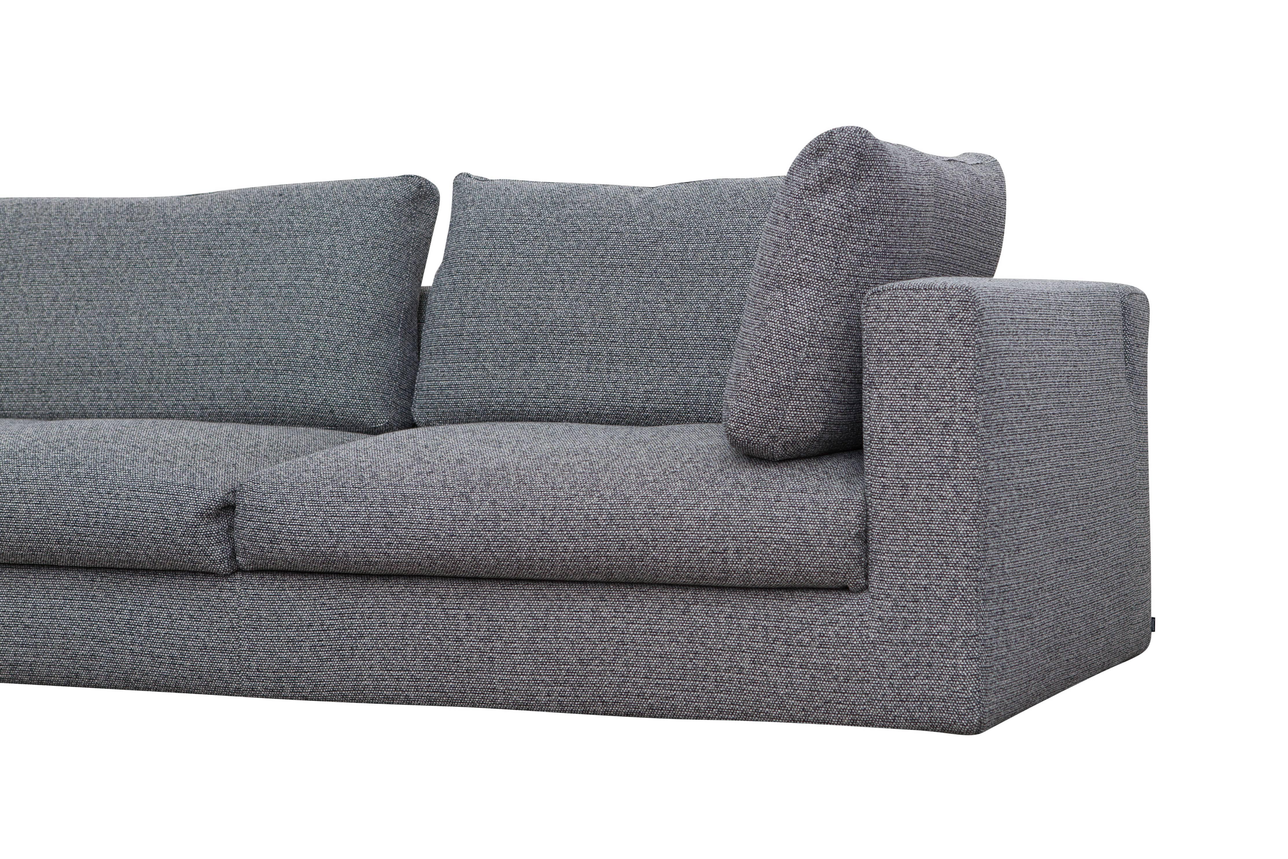 Cassina 'Miloe' Modular Sofa by Piero Lissoni In Excellent Condition In Antwerp, BE