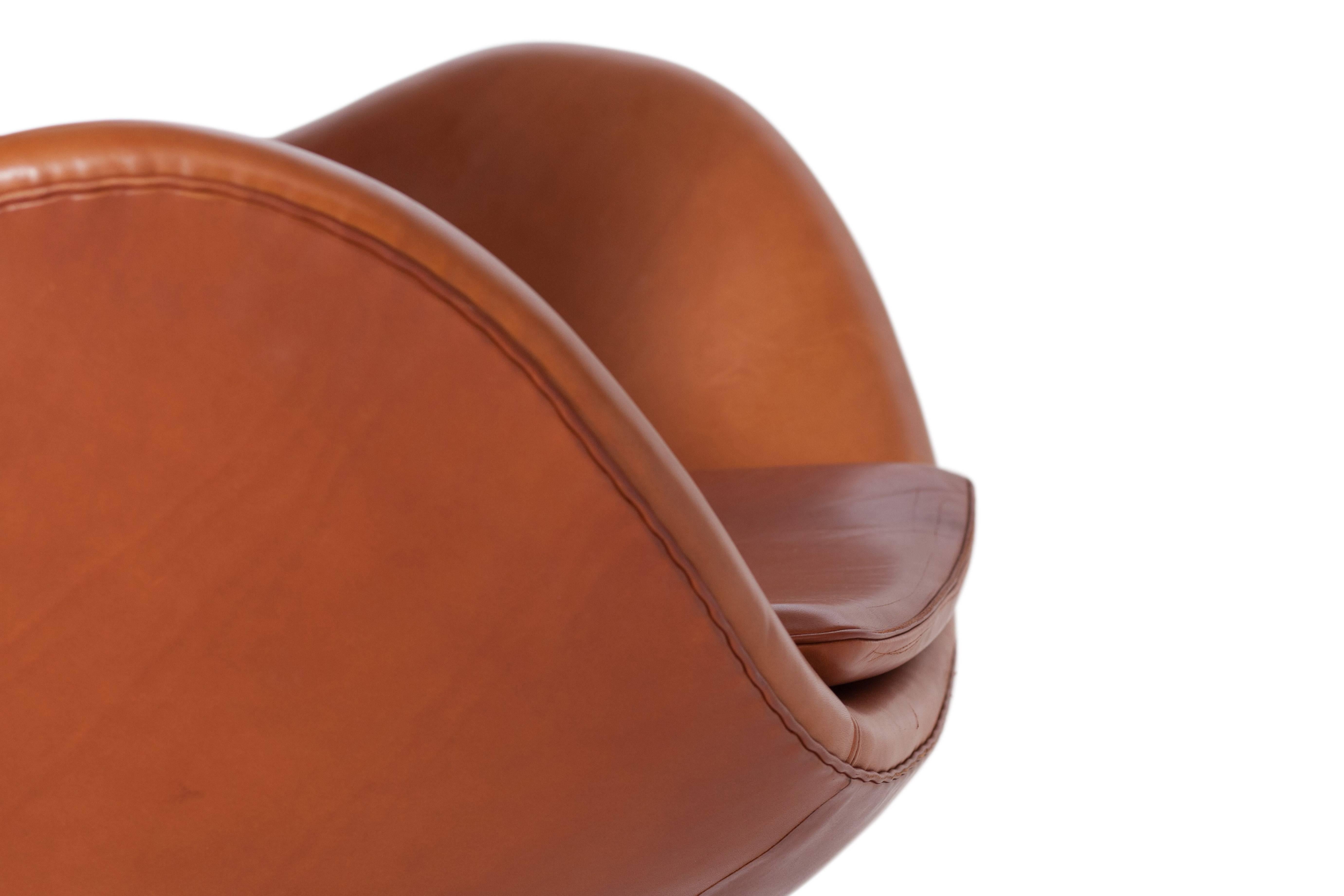 Danish Egg Chair in Cognac Leather by Arne Jacobsen