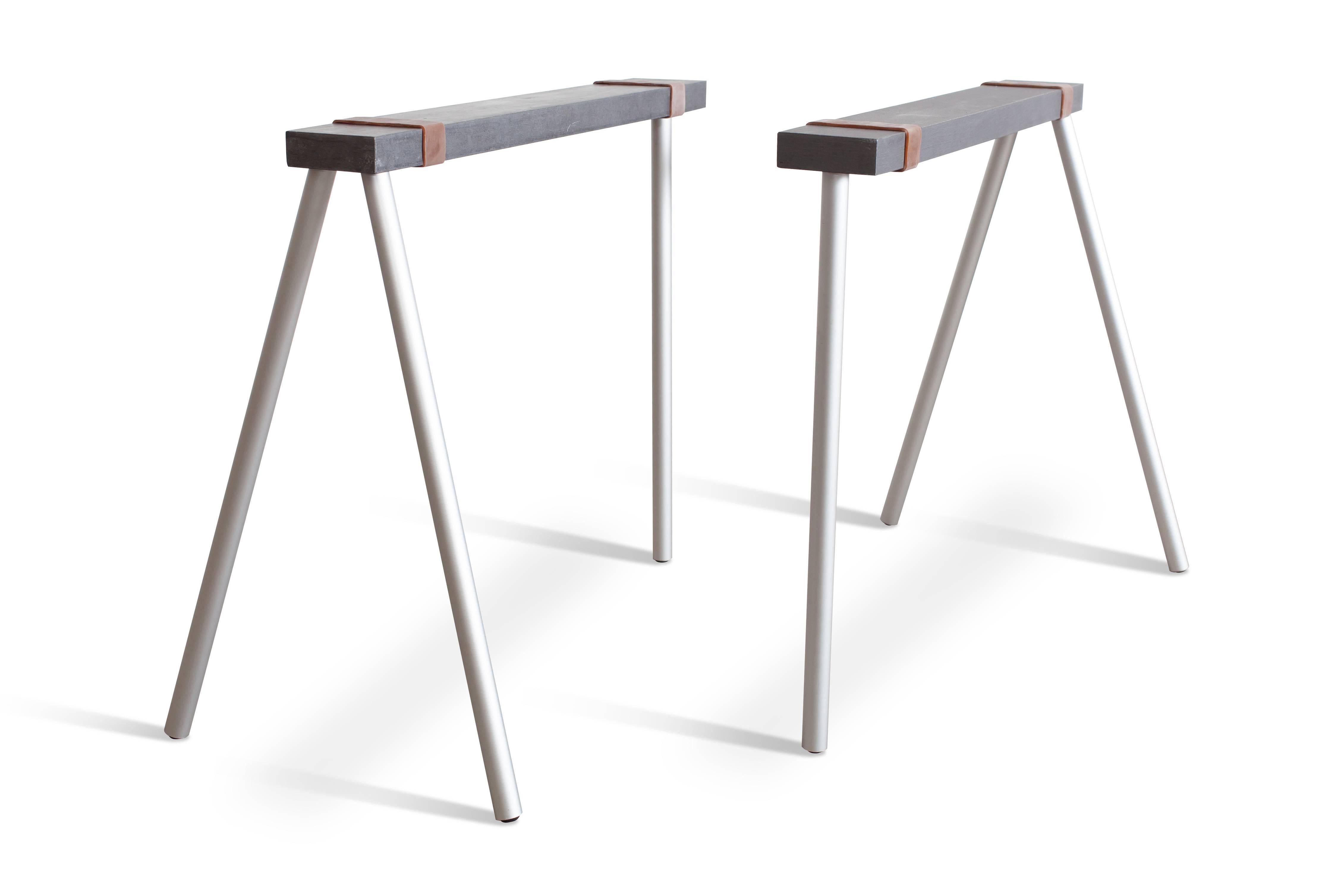 Maarten van Severen for Bulo 

Contemporary interpretation of a trestle 

Any kind of table top can be mounted on these
- to be used as desk, dining table, ...


B 445 mm x D 800 mm x H 715 mm