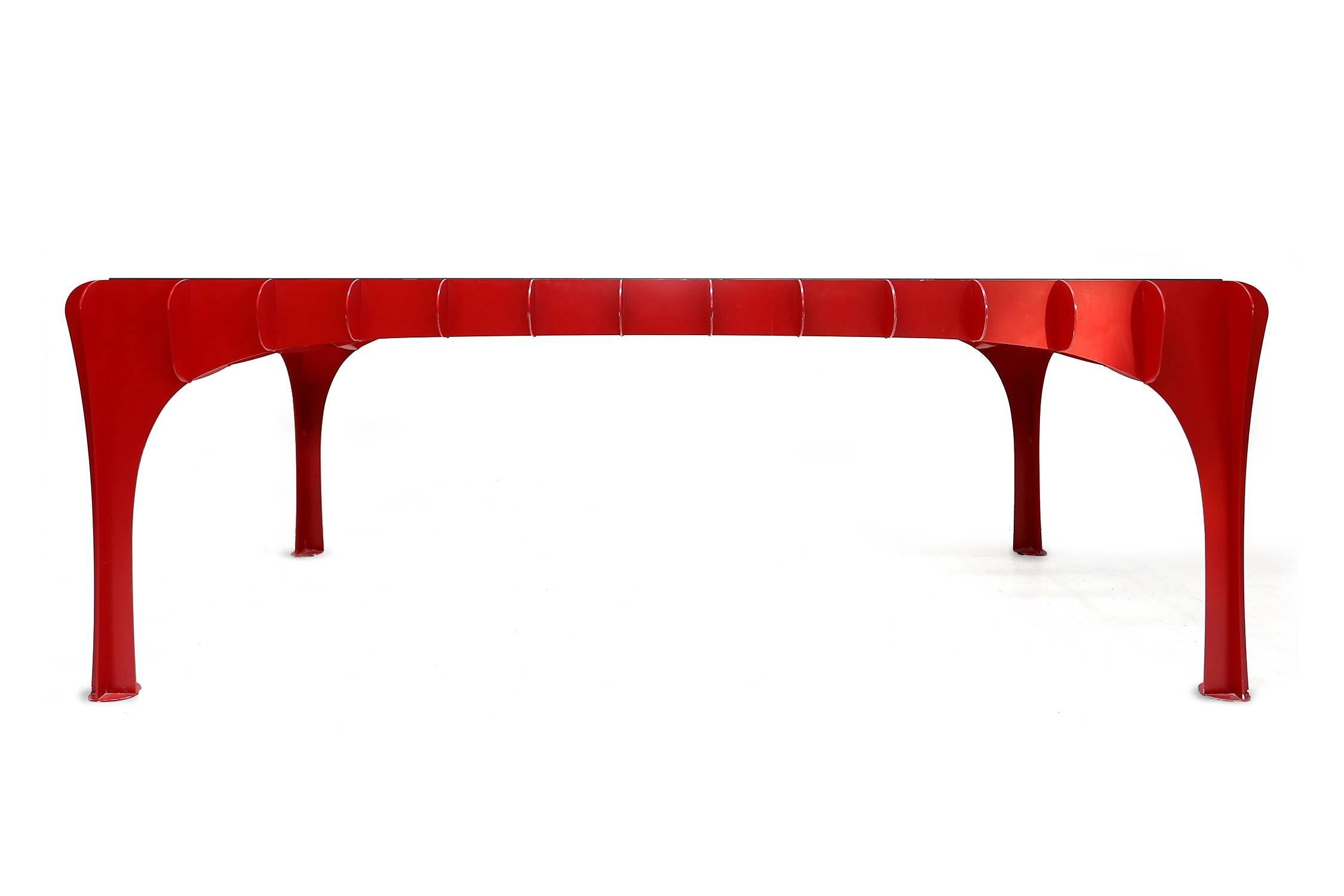 Extraordinary contemporary design dining Table.
By Belgian designer Bieke Hoet.
Red Lacquered steel with original glass top.

Belgium, 2004.


Measures: L 210 cm x D 106 cm x H 72 cm.