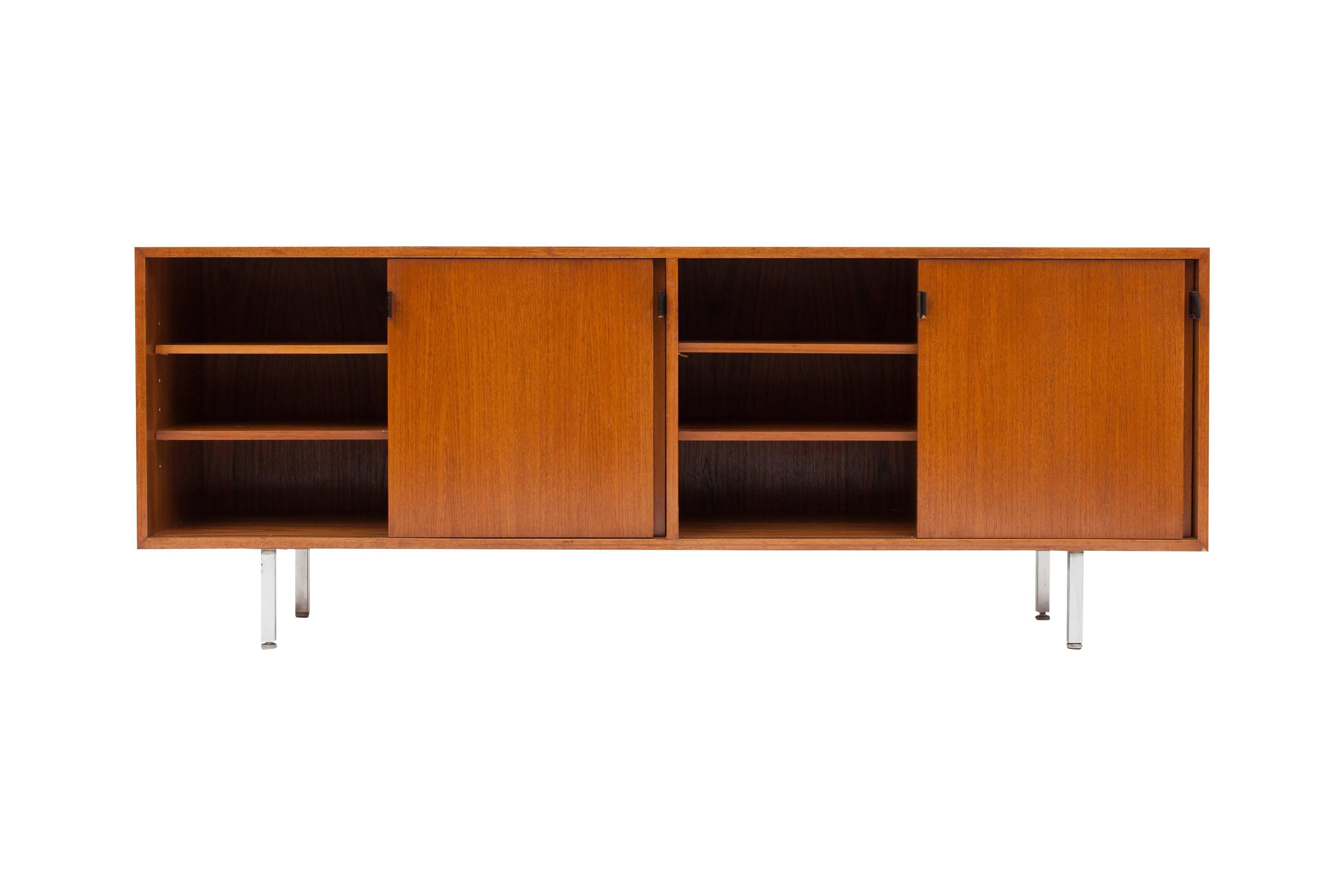 Mid-Century Modern Florence Knoll Credenza in Teak , Manufactured by De Coene, 1950s