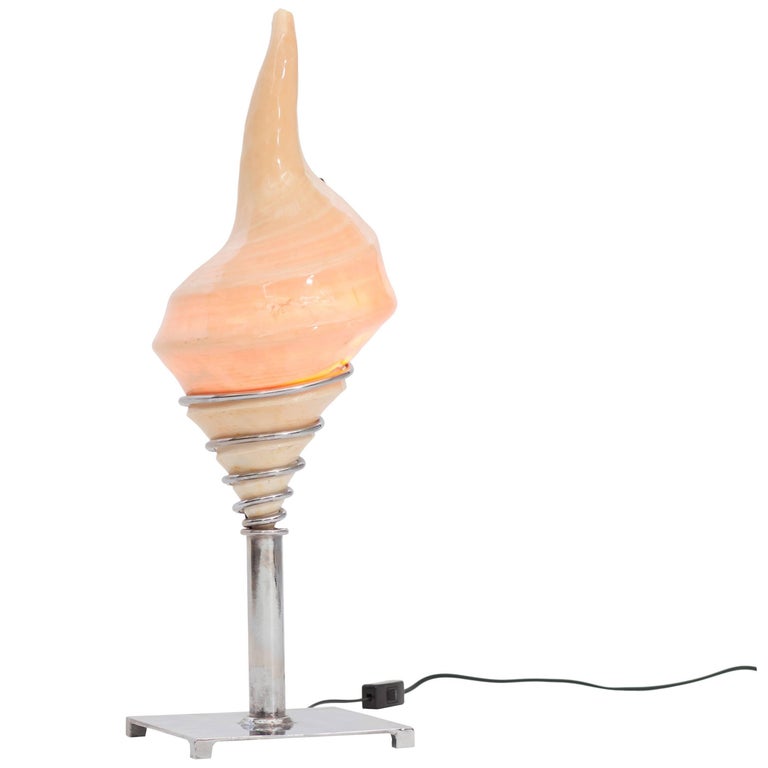 Mid-Century Modern Conch Shell Lamp For Sale at 1stDibs